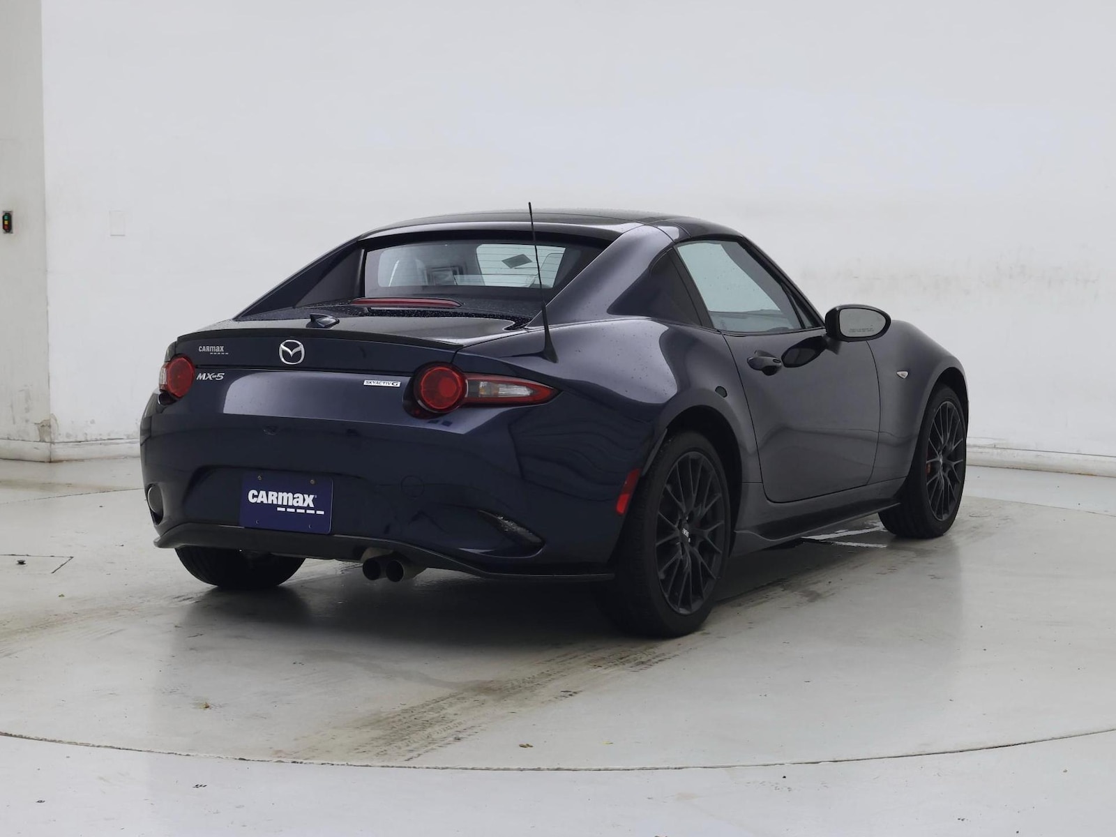 2023 Mazda MX-5 Miata RF Club - Photo 9