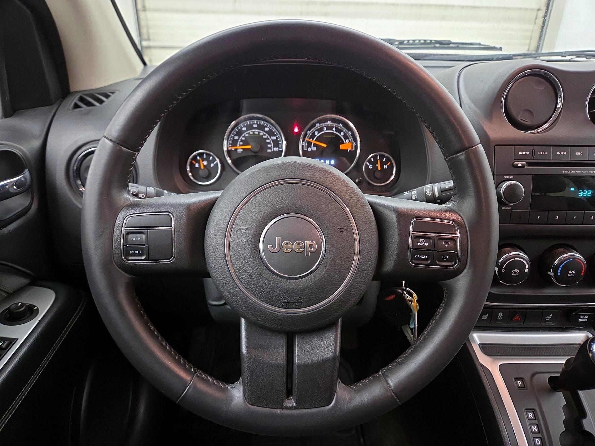 Thumbnail: 2014 Jeep Compass - 10