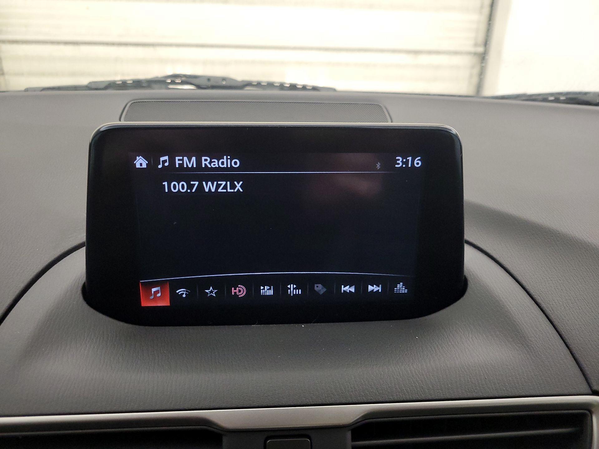 Thumbnail: 2018 Mazda Mazda3 - 15