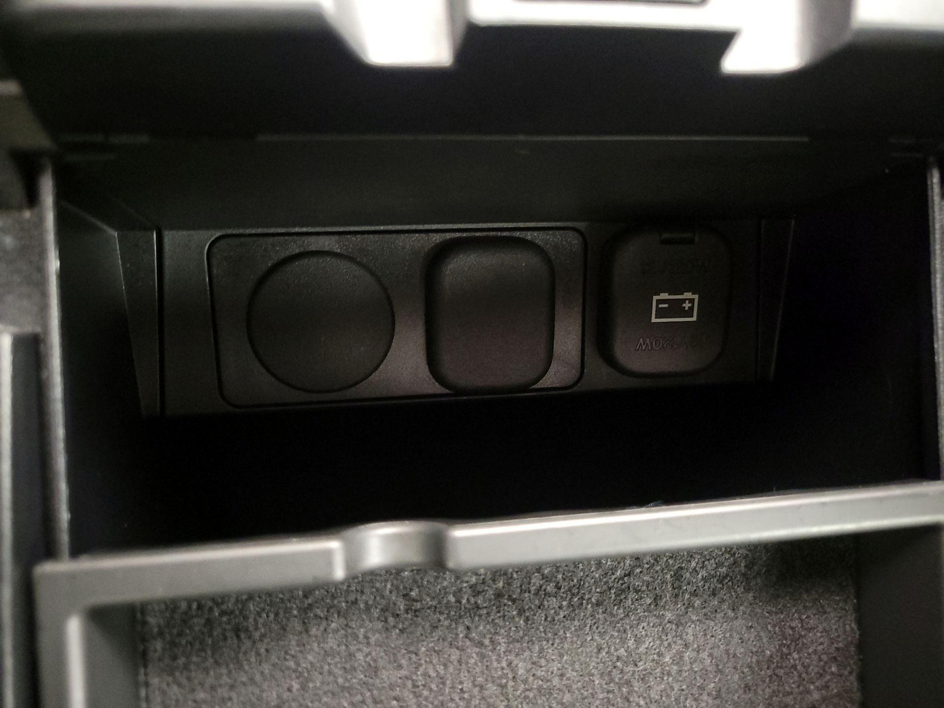 Thumbnail: 2018 Mazda Mazda3 - 18