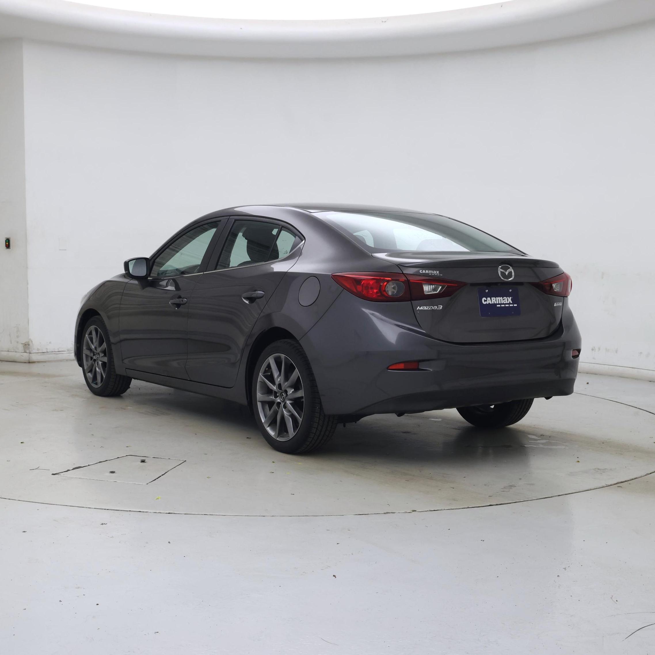 Thumbnail: 2018 Mazda Mazda3 - 2