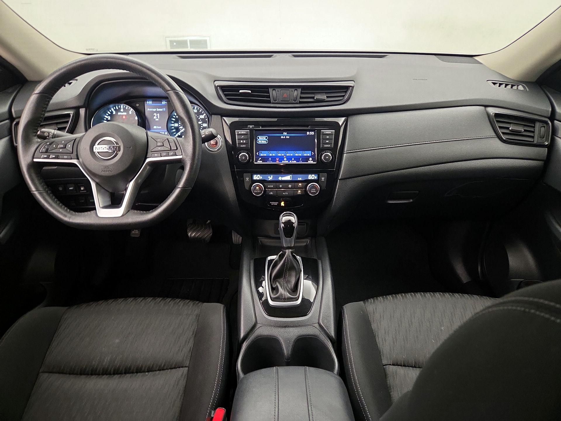 Thumbnail: 2020 Nissan Rogue - 9