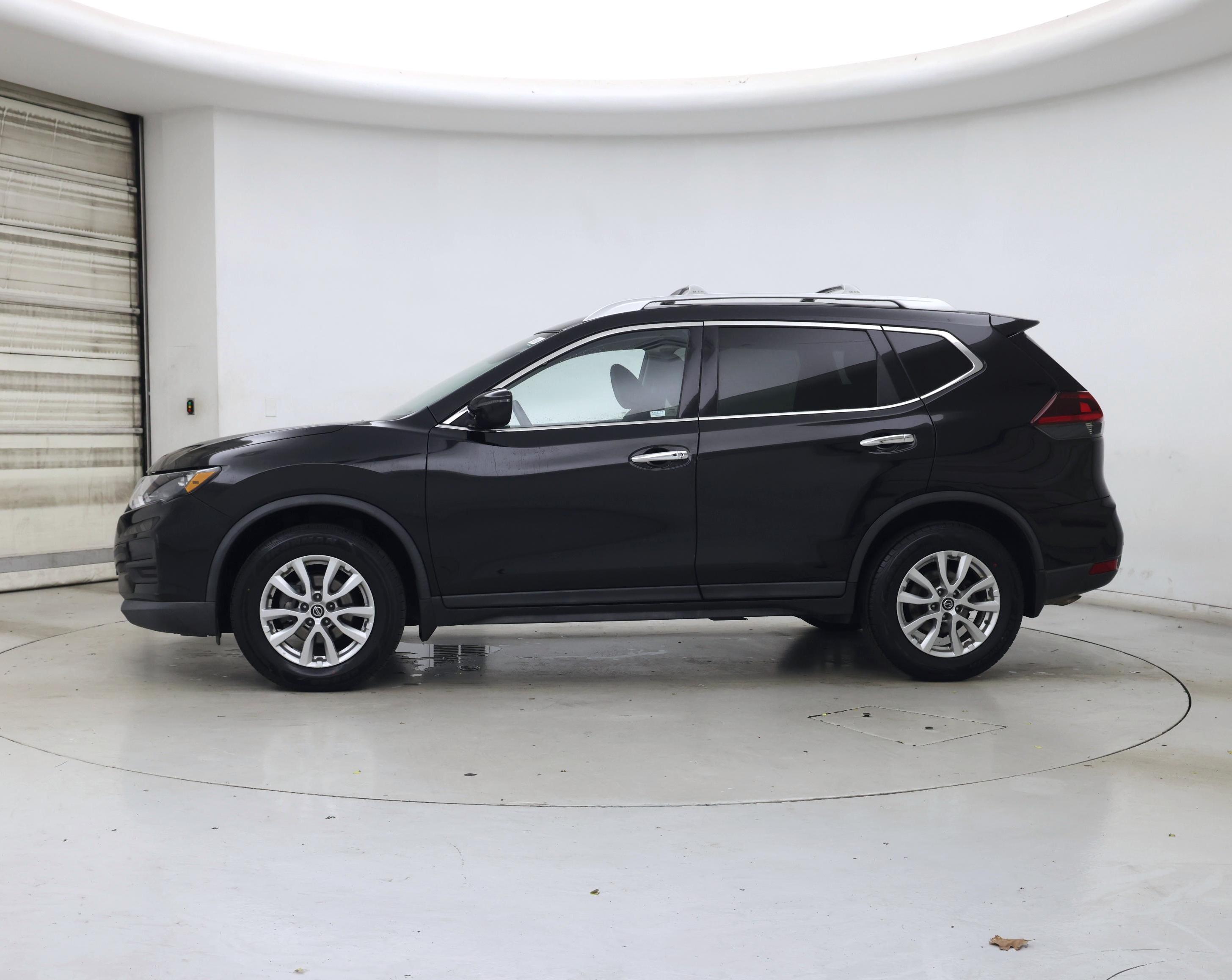 Thumbnail: 2020 Nissan Rogue - 3