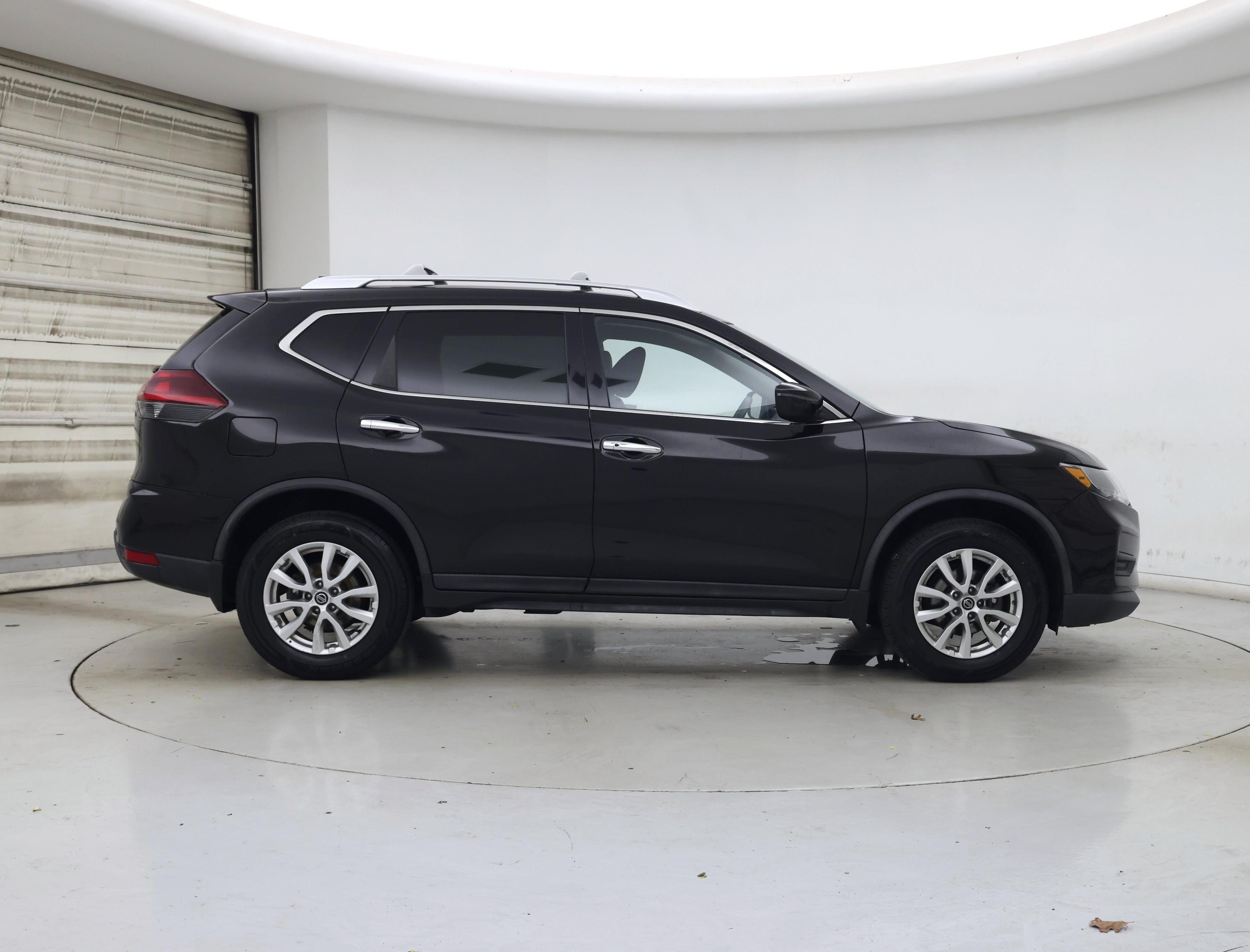 Thumbnail: 2020 Nissan Rogue - 7