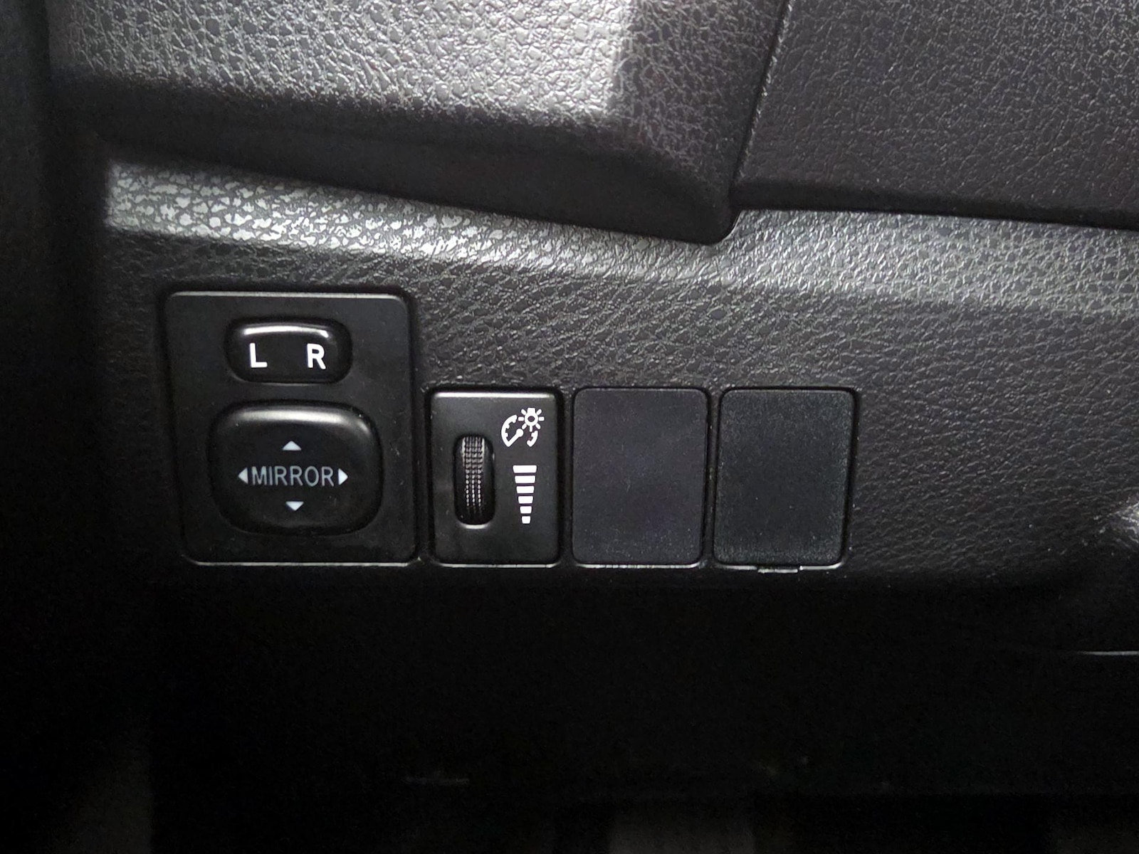 2016 Toyota Corolla S Plus - Photo 14