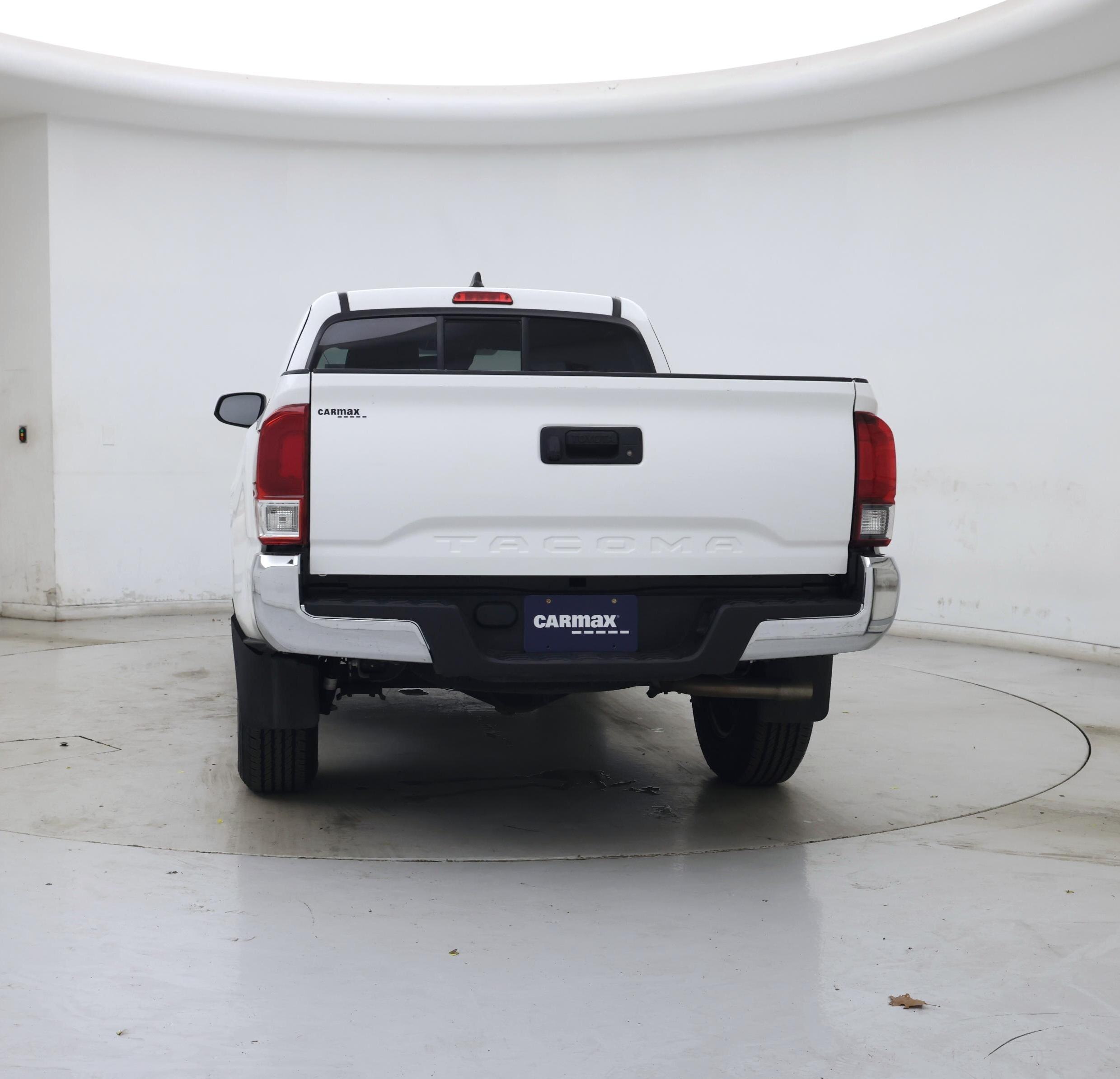 Thumbnail: 2022 Toyota Tacoma - 6