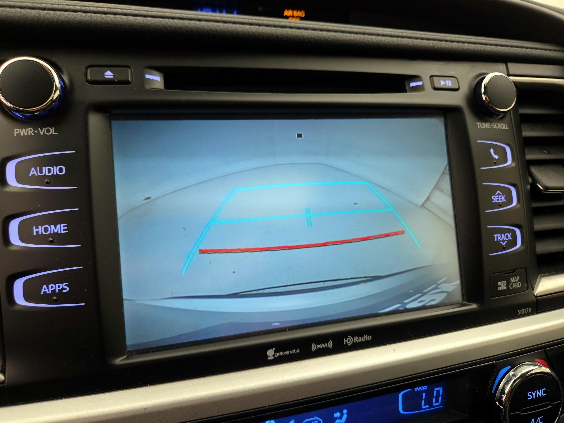 Thumbnail: 2017 Toyota Highlander - 15