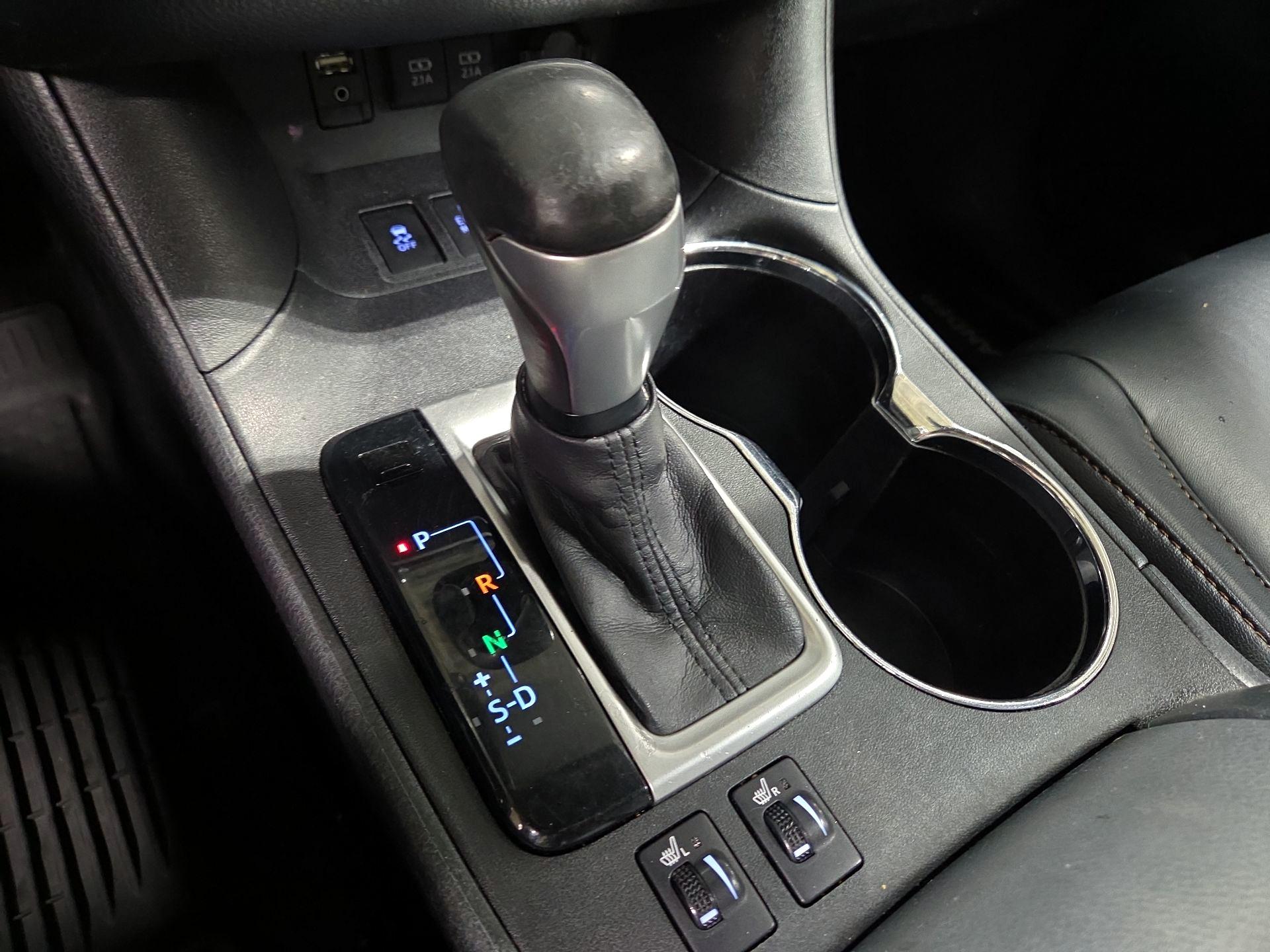 Thumbnail: 2017 Toyota Highlander - 18