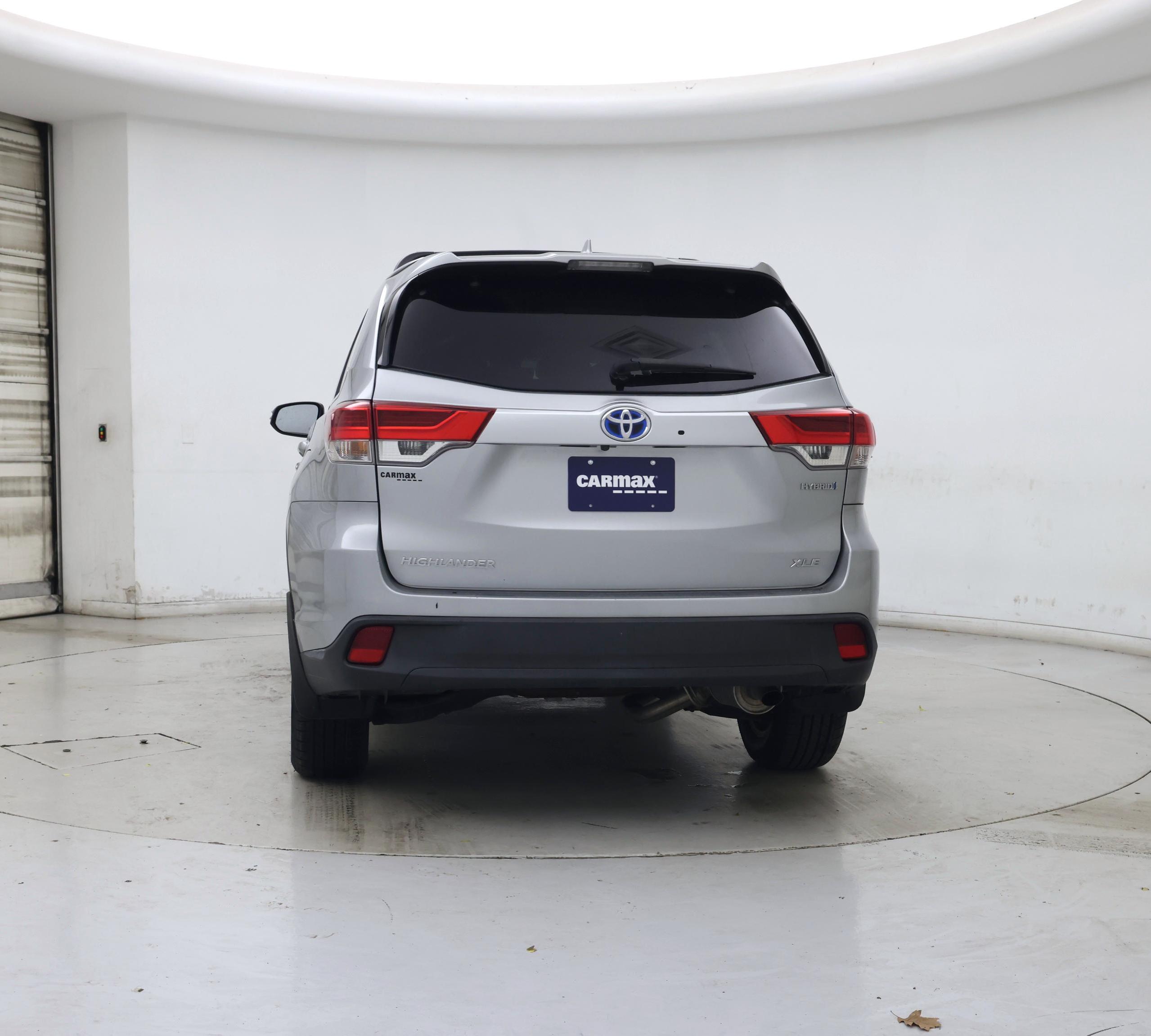 Thumbnail: 2017 Toyota Highlander - 6