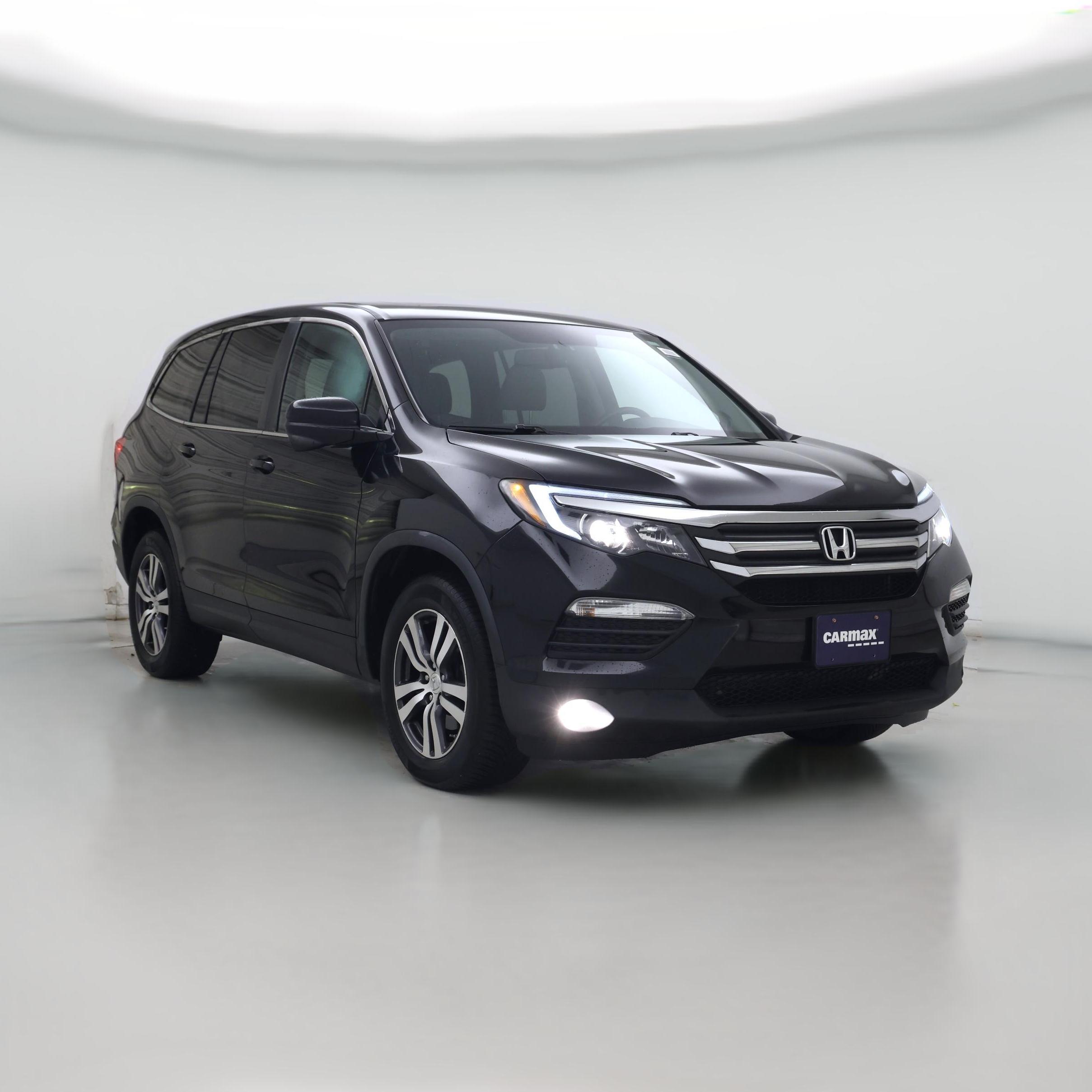 Thumbnail: 2017 Honda Pilot - 1