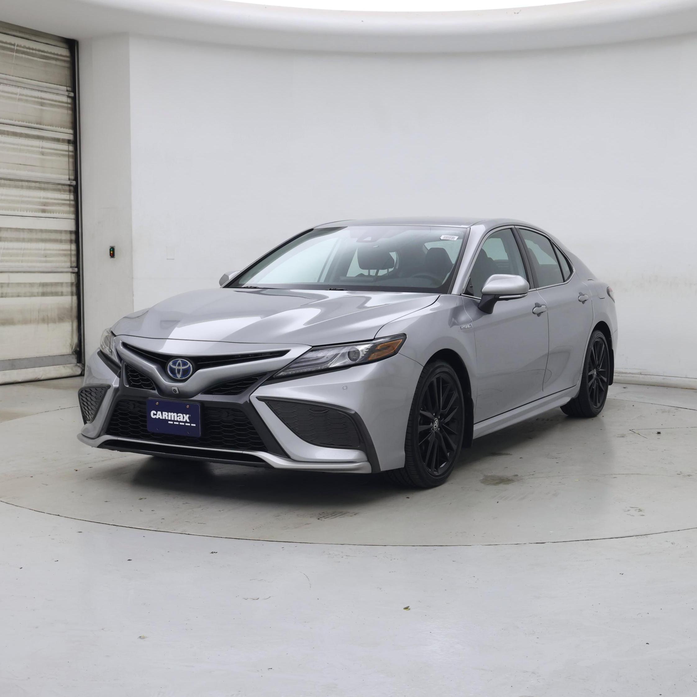 Thumbnail: 2021 Toyota Camry - 4