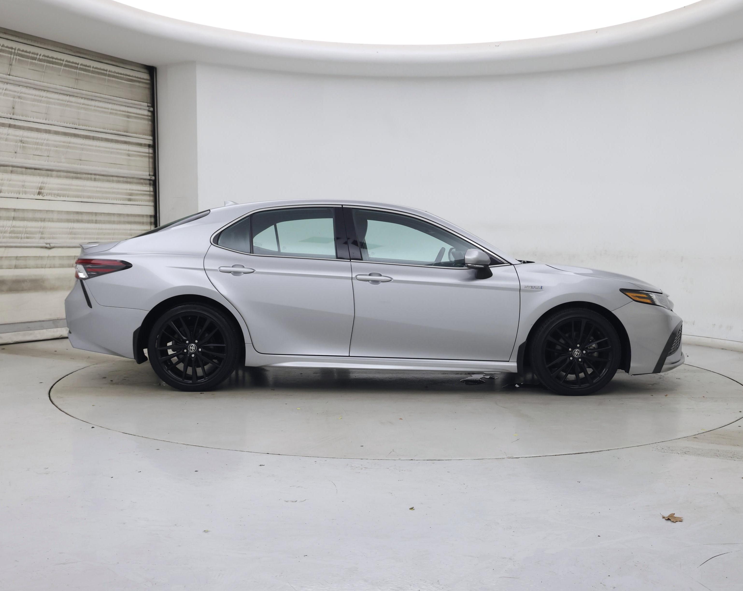 Thumbnail: 2021 Toyota Camry - 7