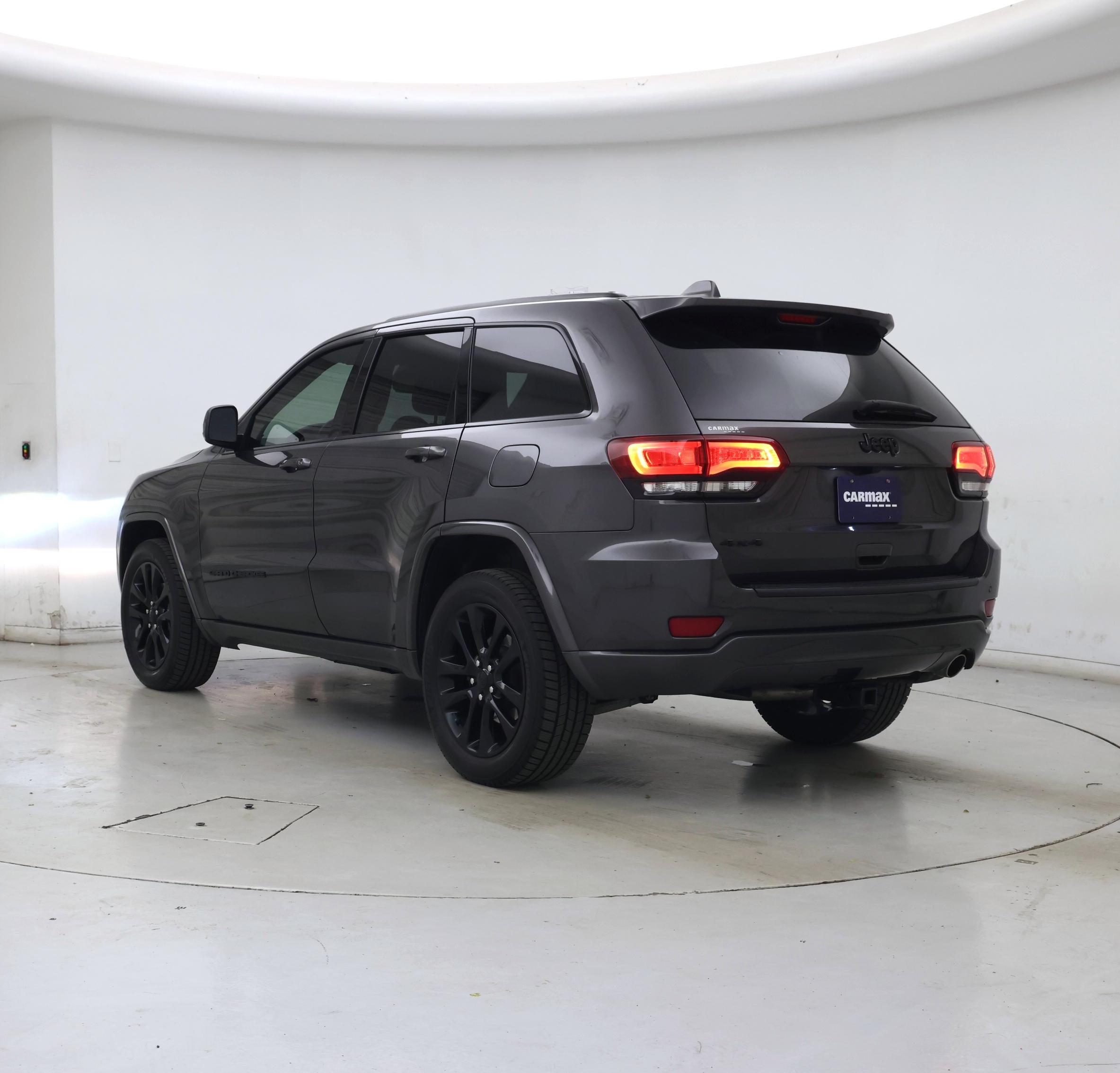 Thumbnail: 2019 Jeep Grand Cherokee - 2
