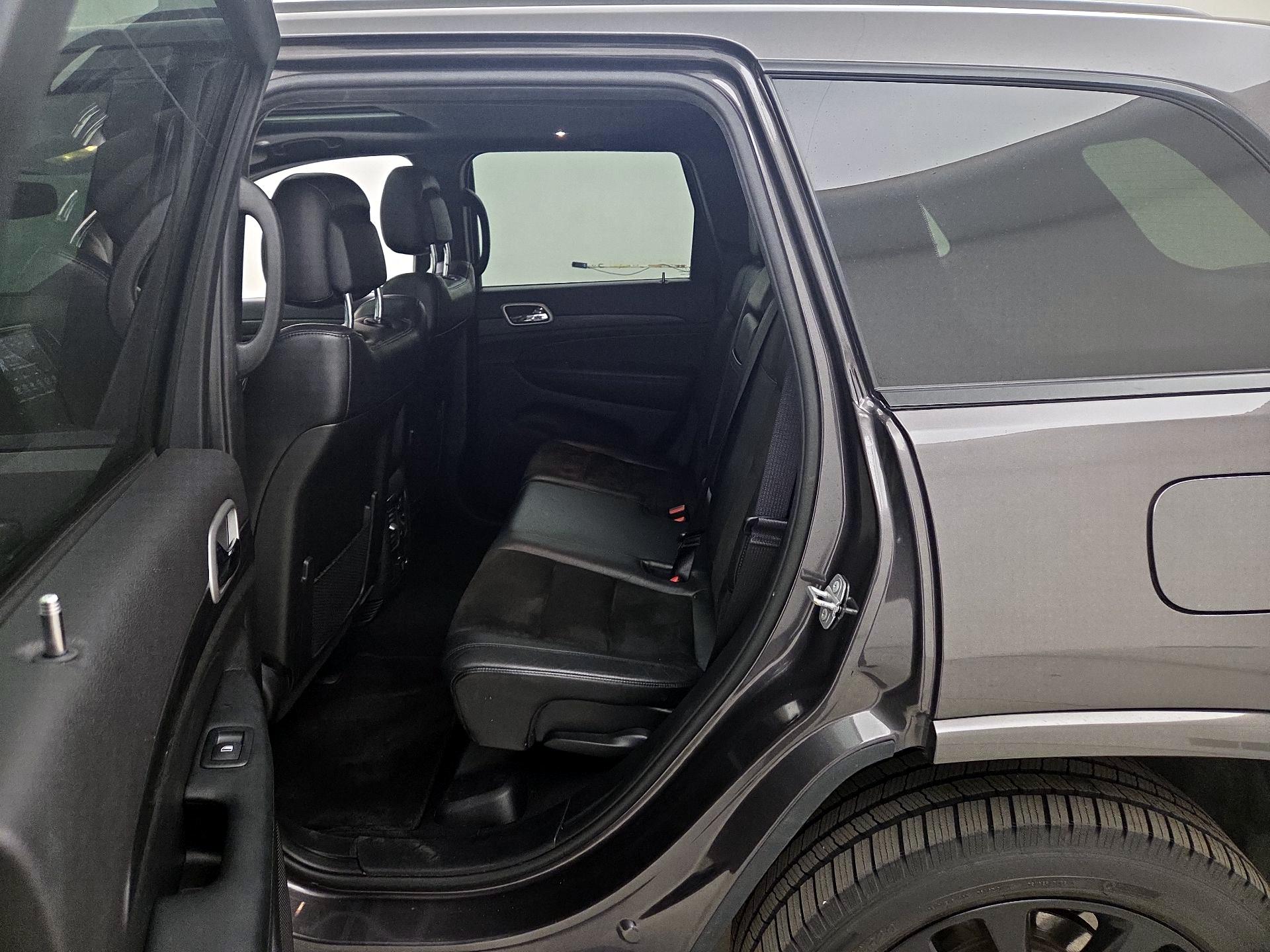 Thumbnail: 2019 Jeep Grand Cherokee - 19