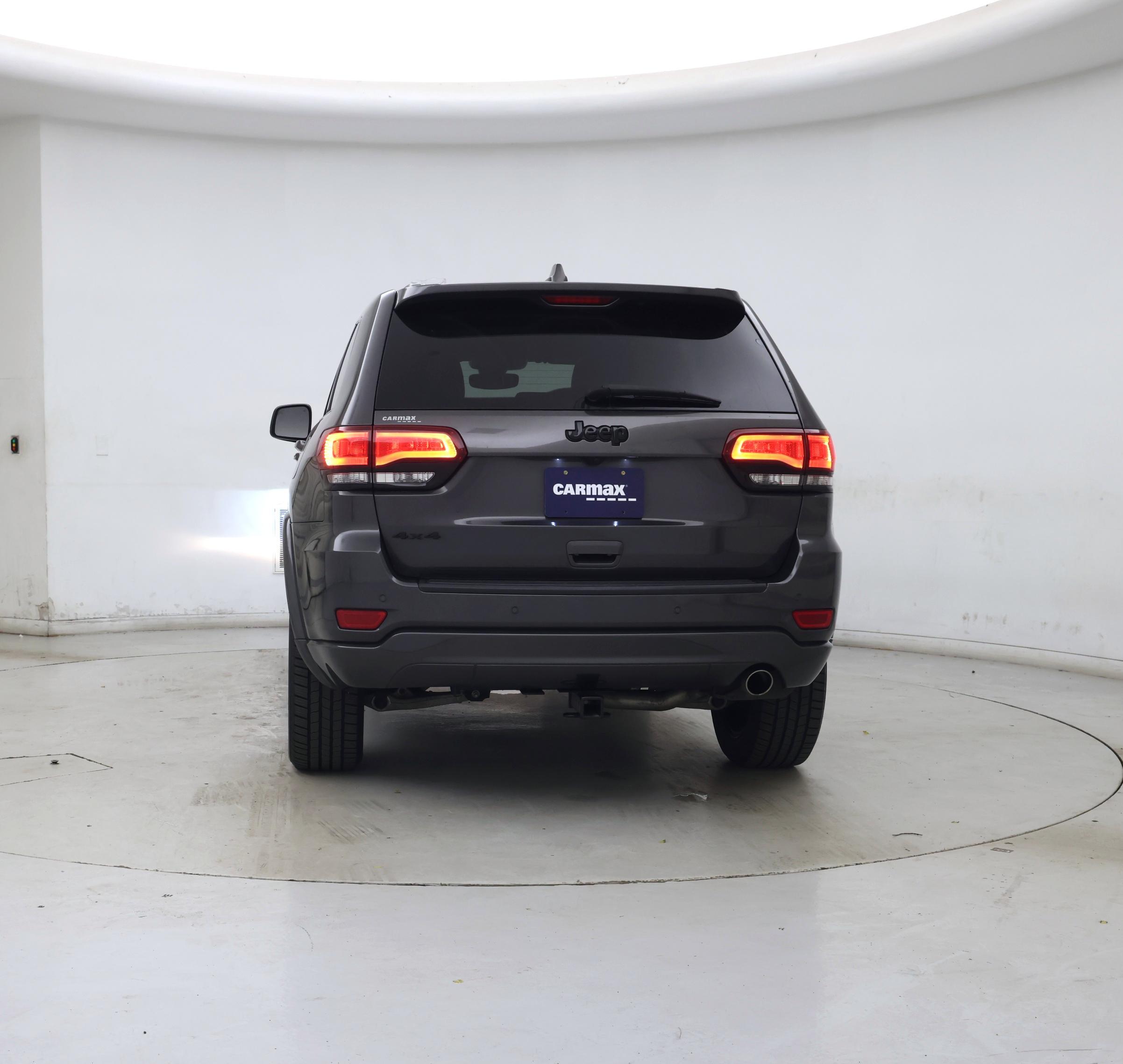 Thumbnail: 2019 Jeep Grand Cherokee - 6