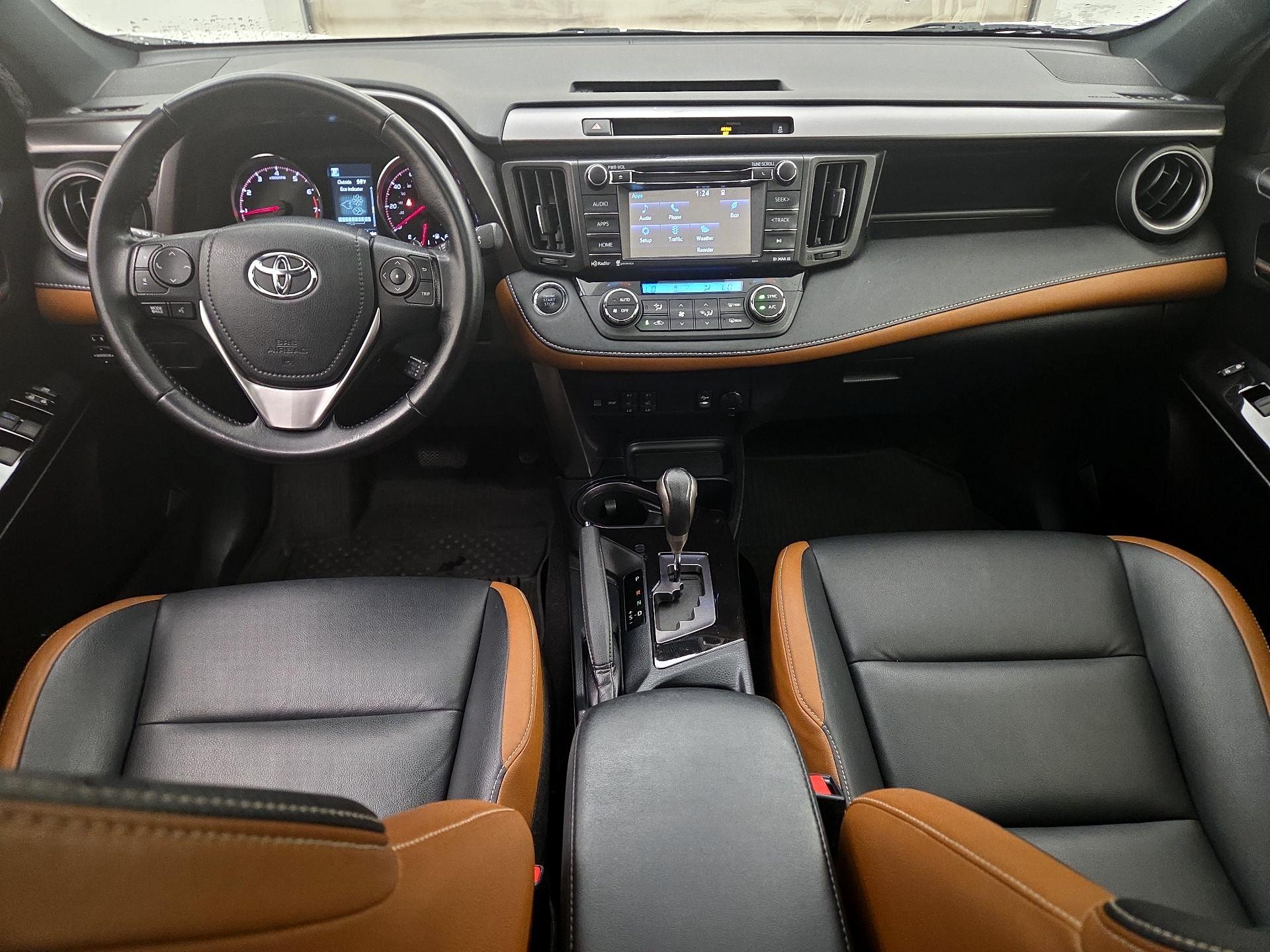 Thumbnail: 2016 Toyota RAV4 - 9