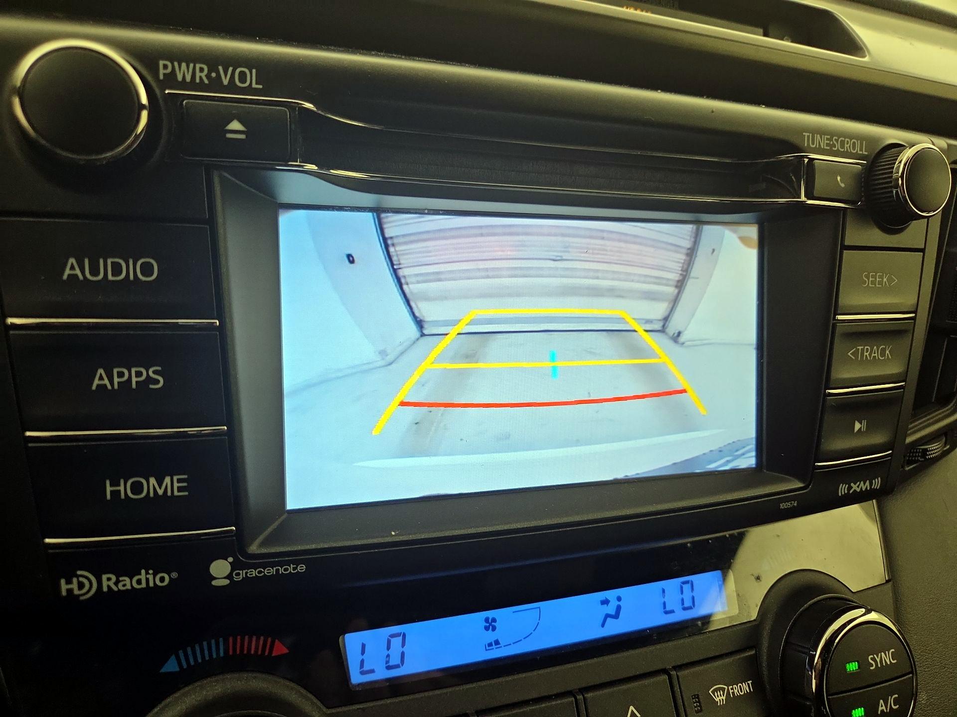 Thumbnail: 2016 Toyota RAV4 - 14