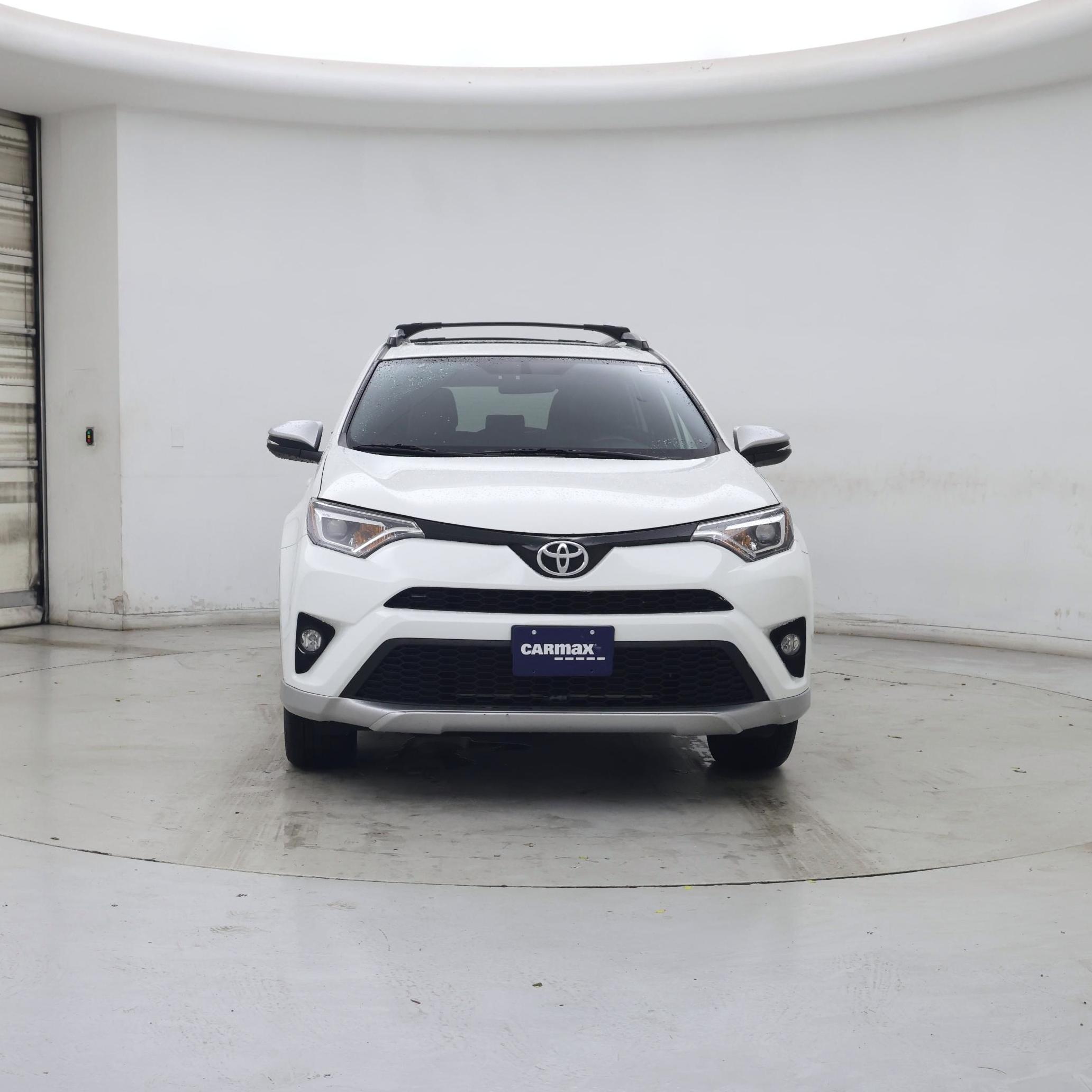 Thumbnail: 2016 Toyota RAV4 - 5