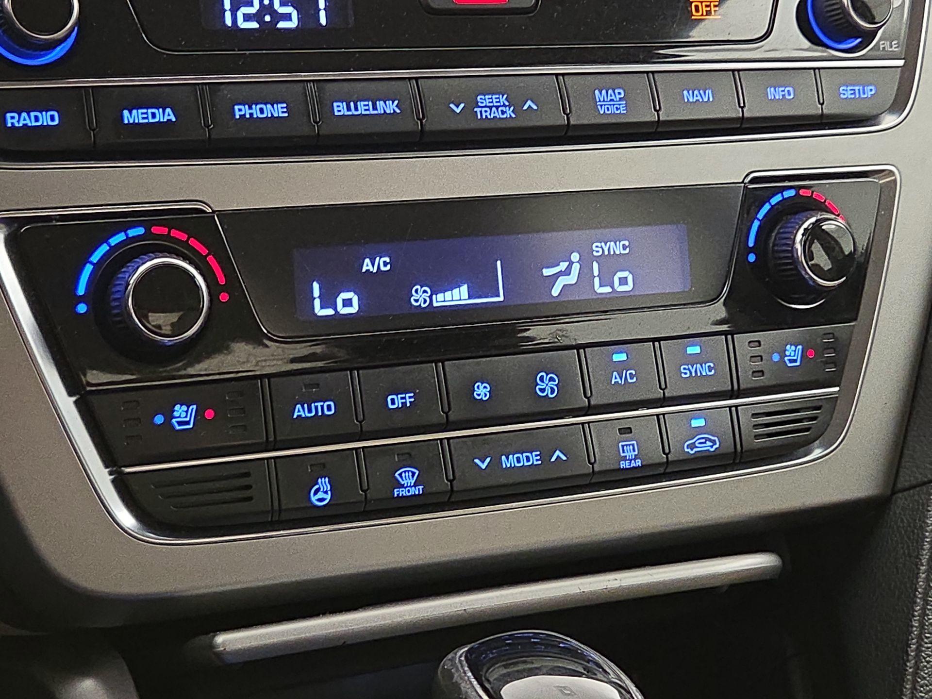 Thumbnail: 2016 Hyundai Sonata - 17