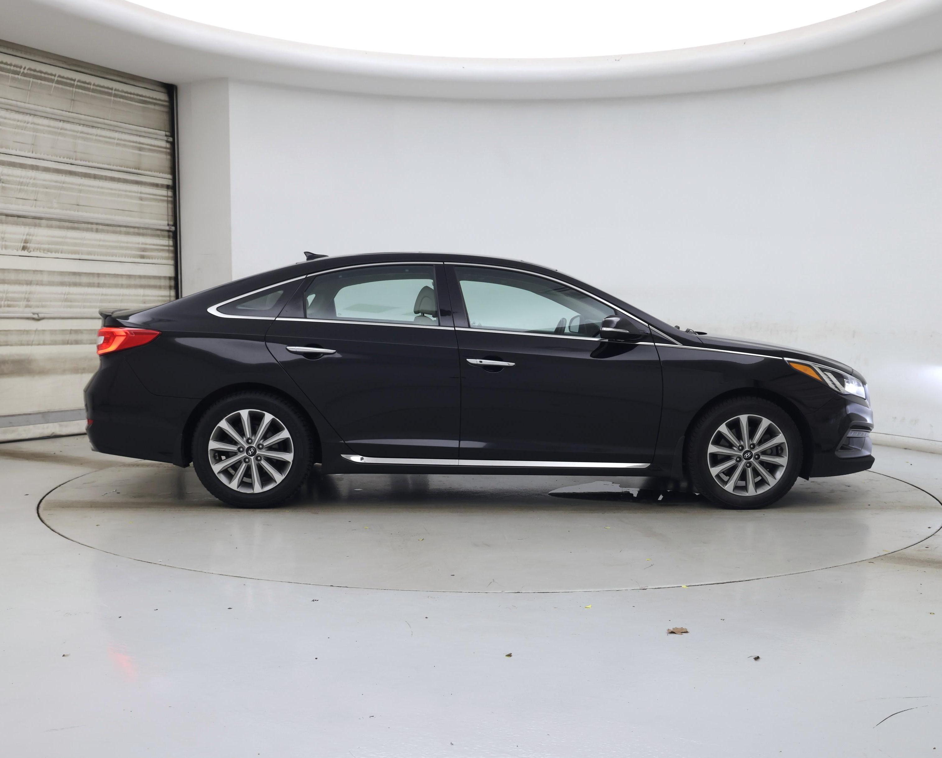 Thumbnail: 2016 Hyundai Sonata - 7