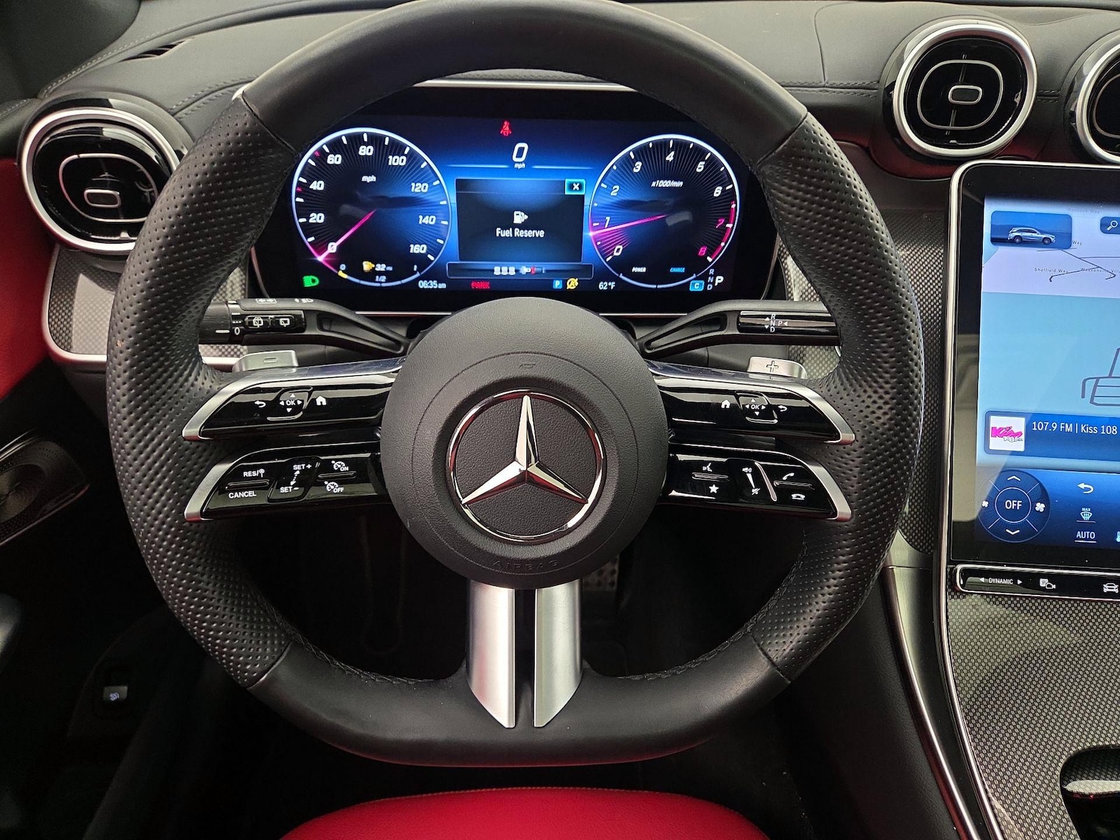 2024 Mercedes-Benz GLC GLC 300 - Photo 11