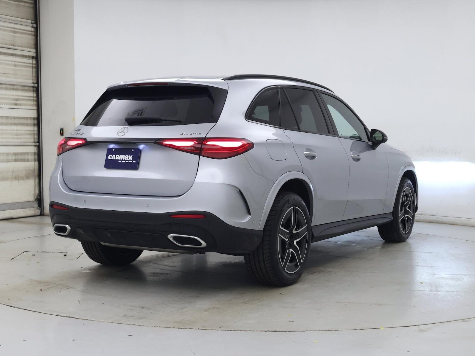 2024 Mercedes-Benz GLC GLC 300 - Photo 9