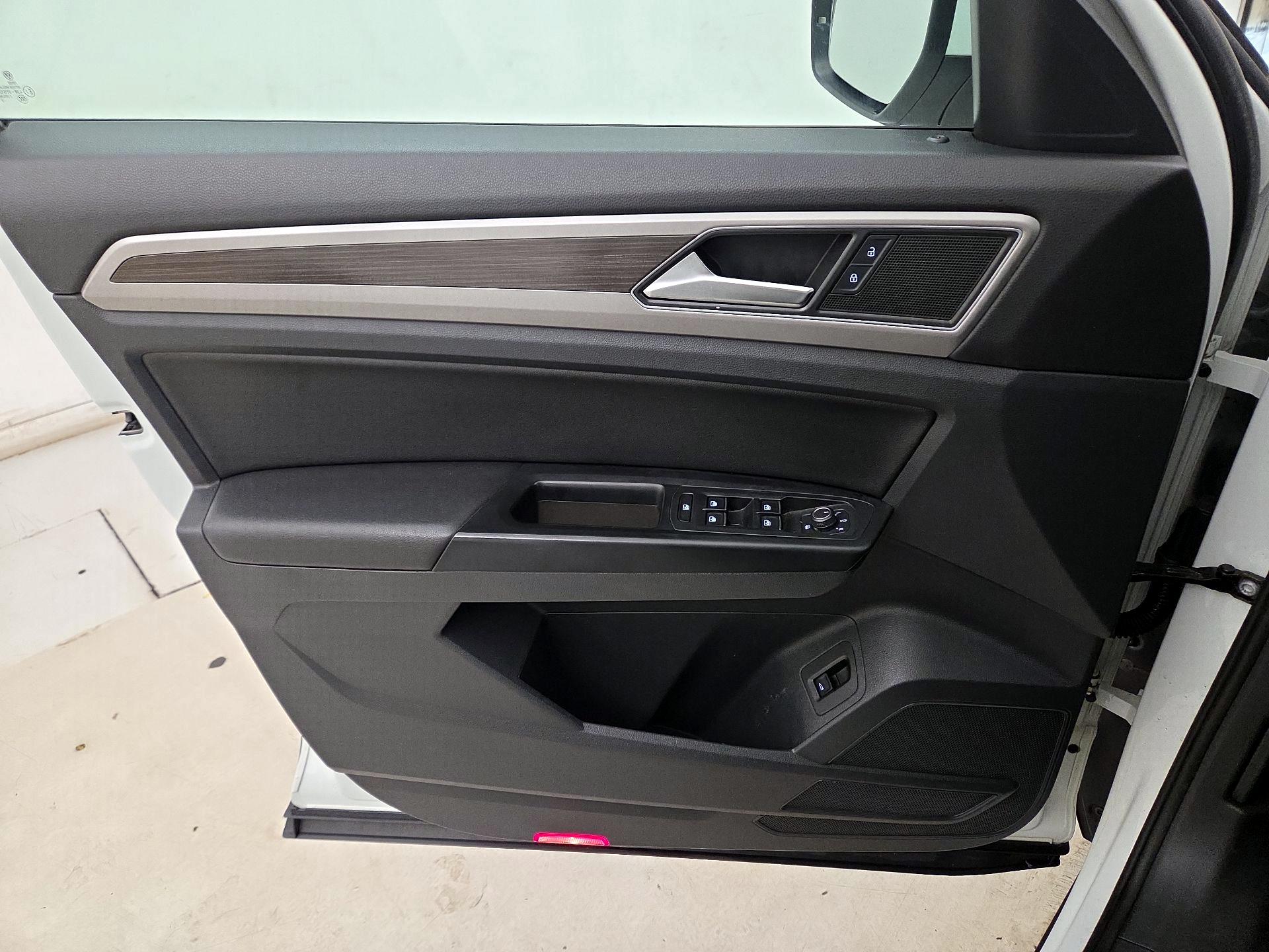 Thumbnail: 2019 Volkswagen Atlas - 12
