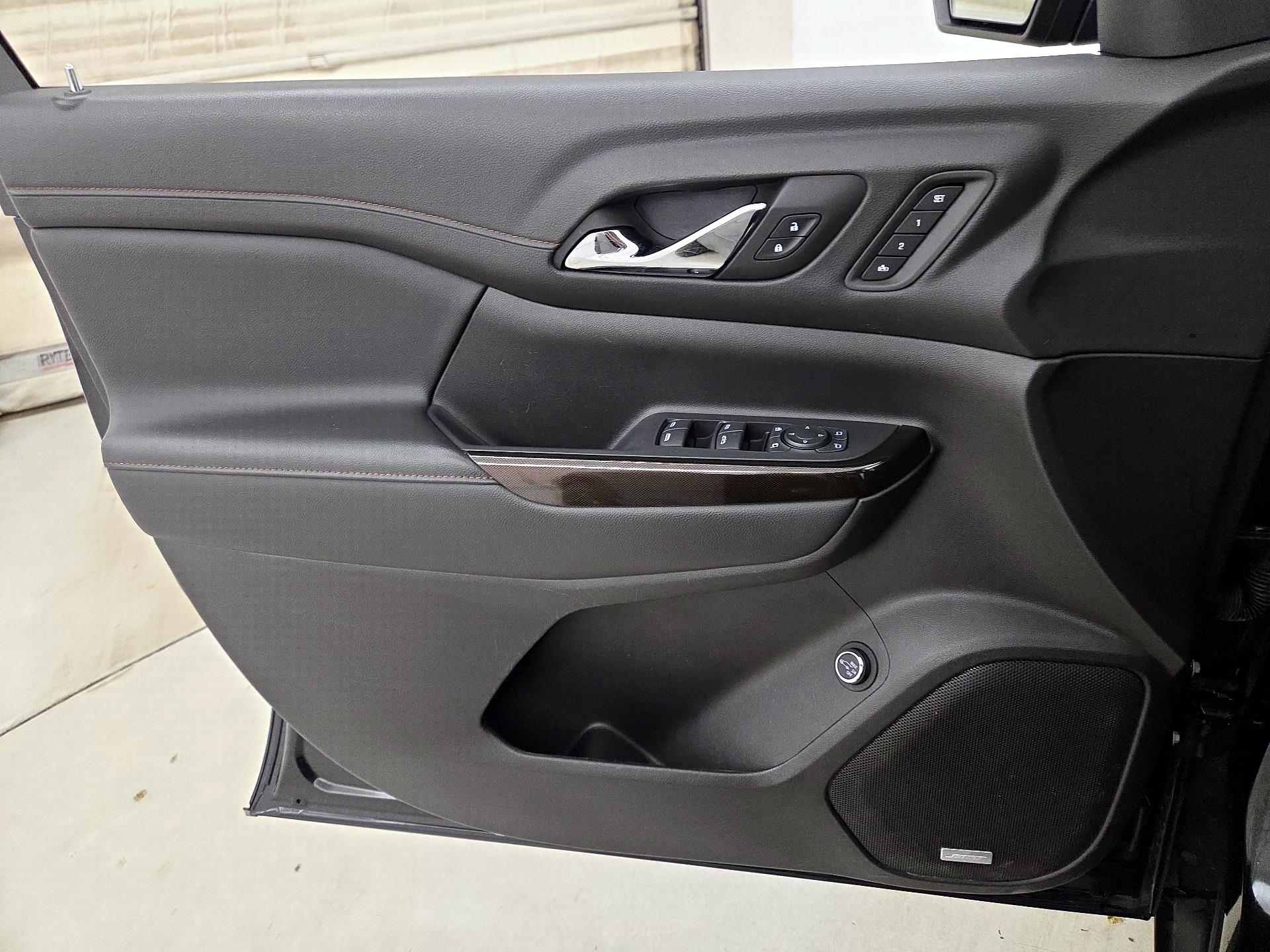 Thumbnail: 2022 GMC Acadia - 12