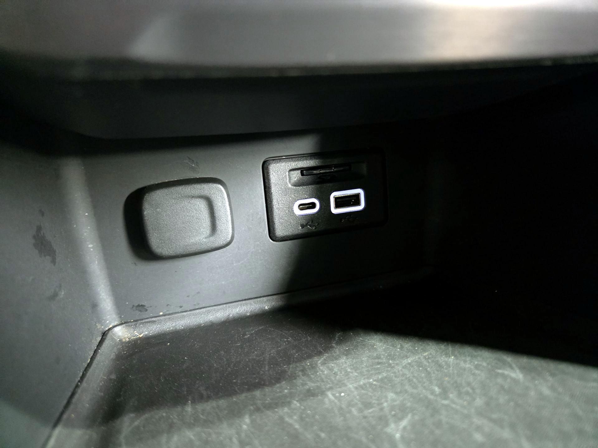 Thumbnail: 2022 GMC Acadia - 18