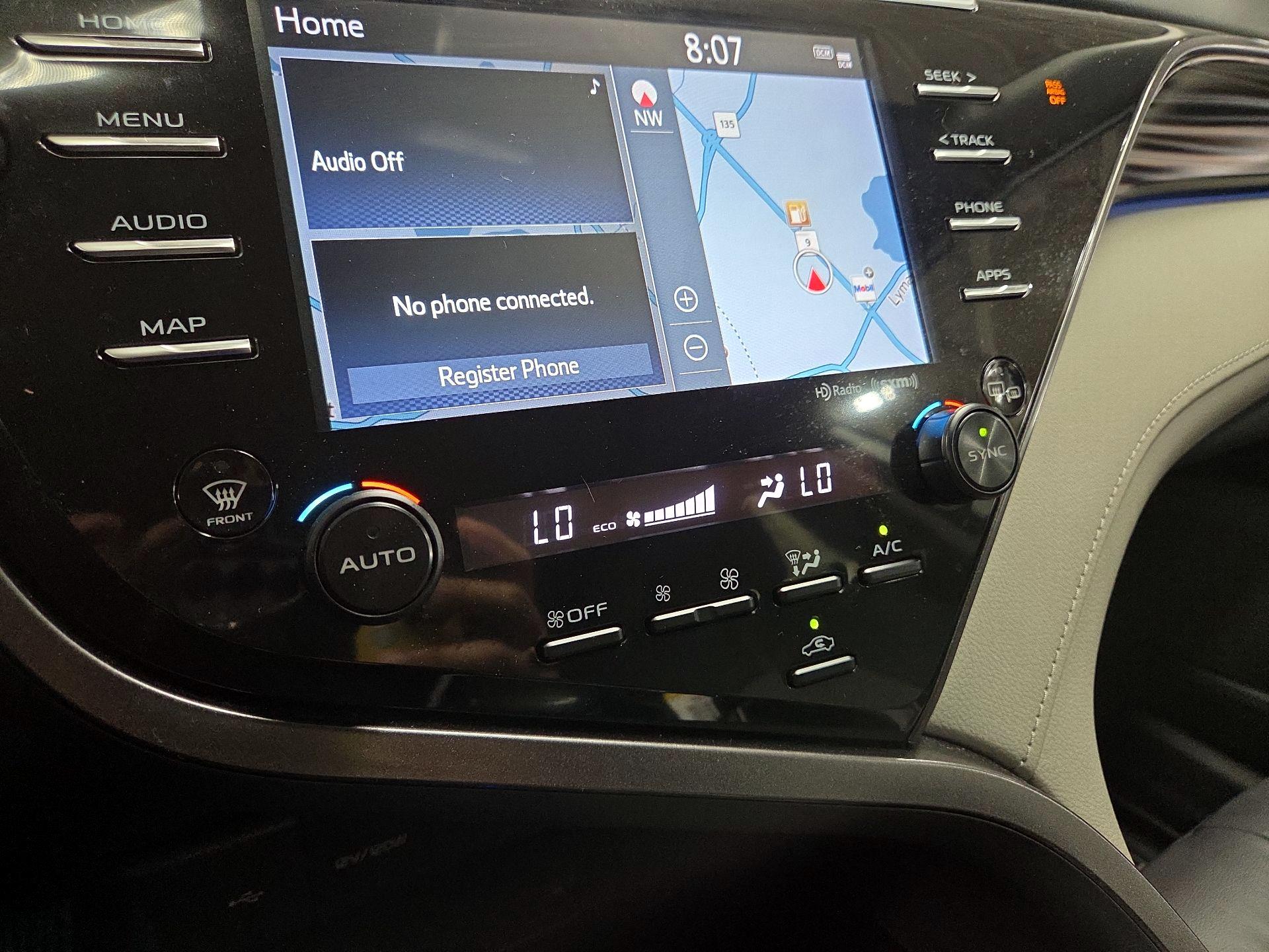 Thumbnail: 2020 Toyota Camry - 17