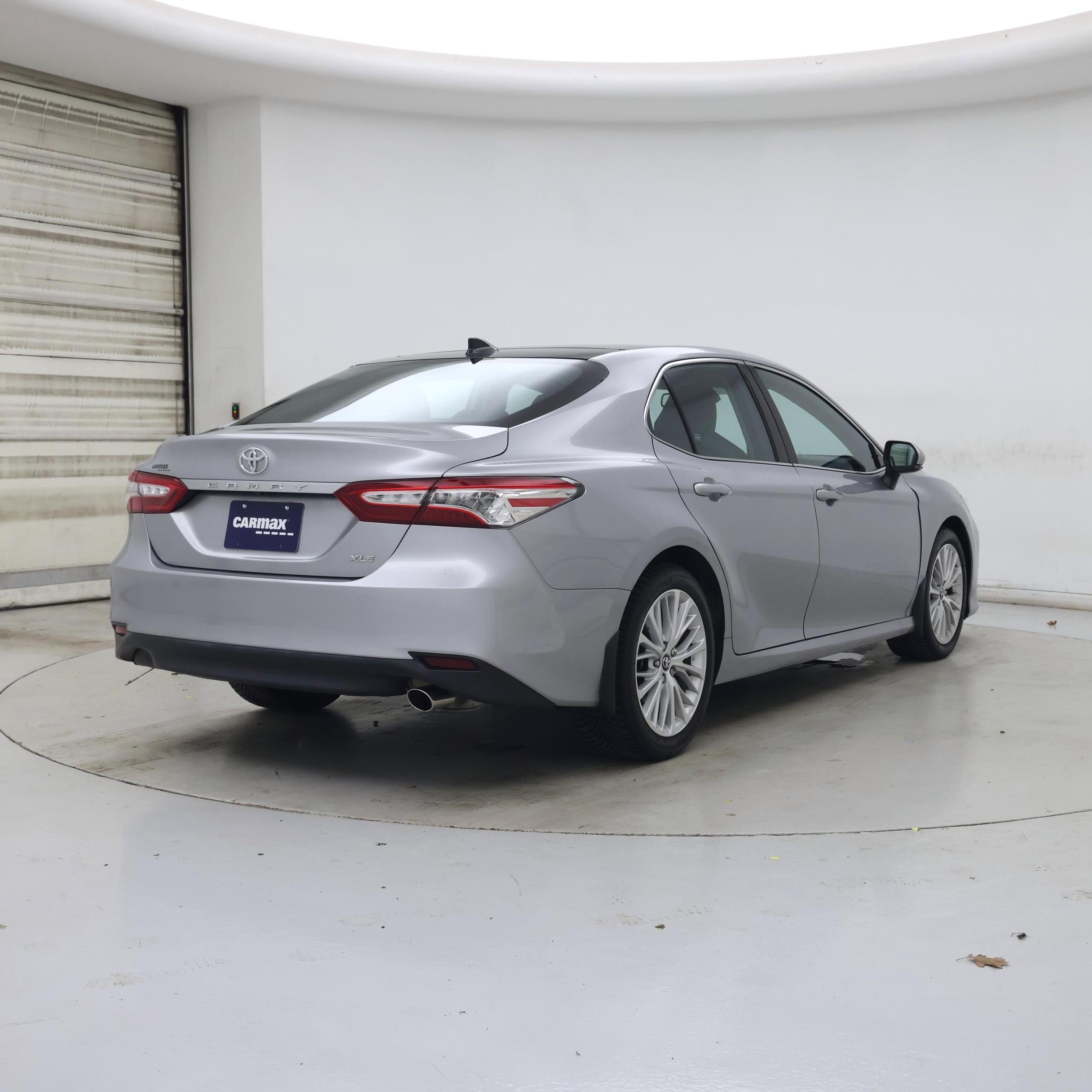 Thumbnail: 2020 Toyota Camry - 8