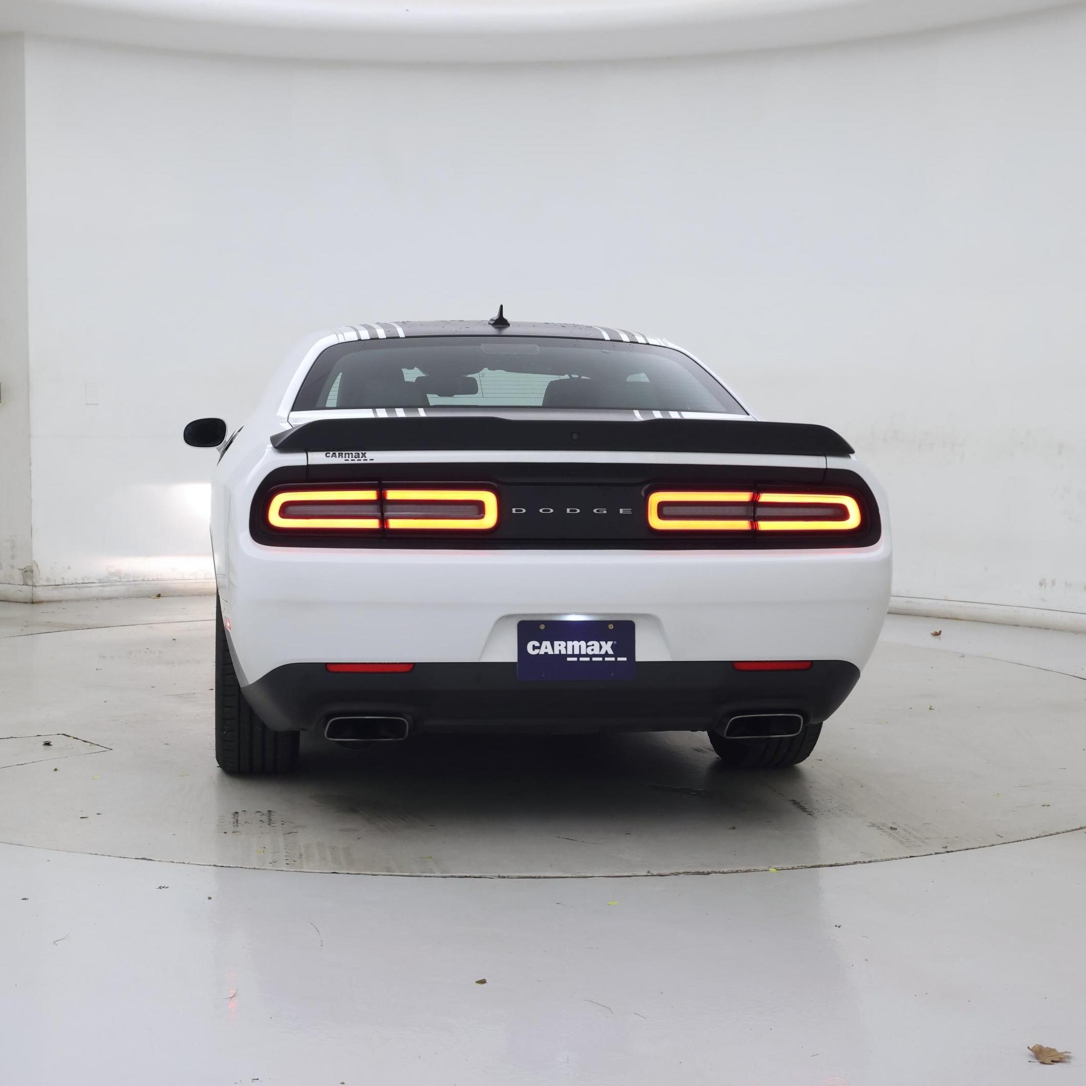 Thumbnail: 2016 Dodge Challenger - 6