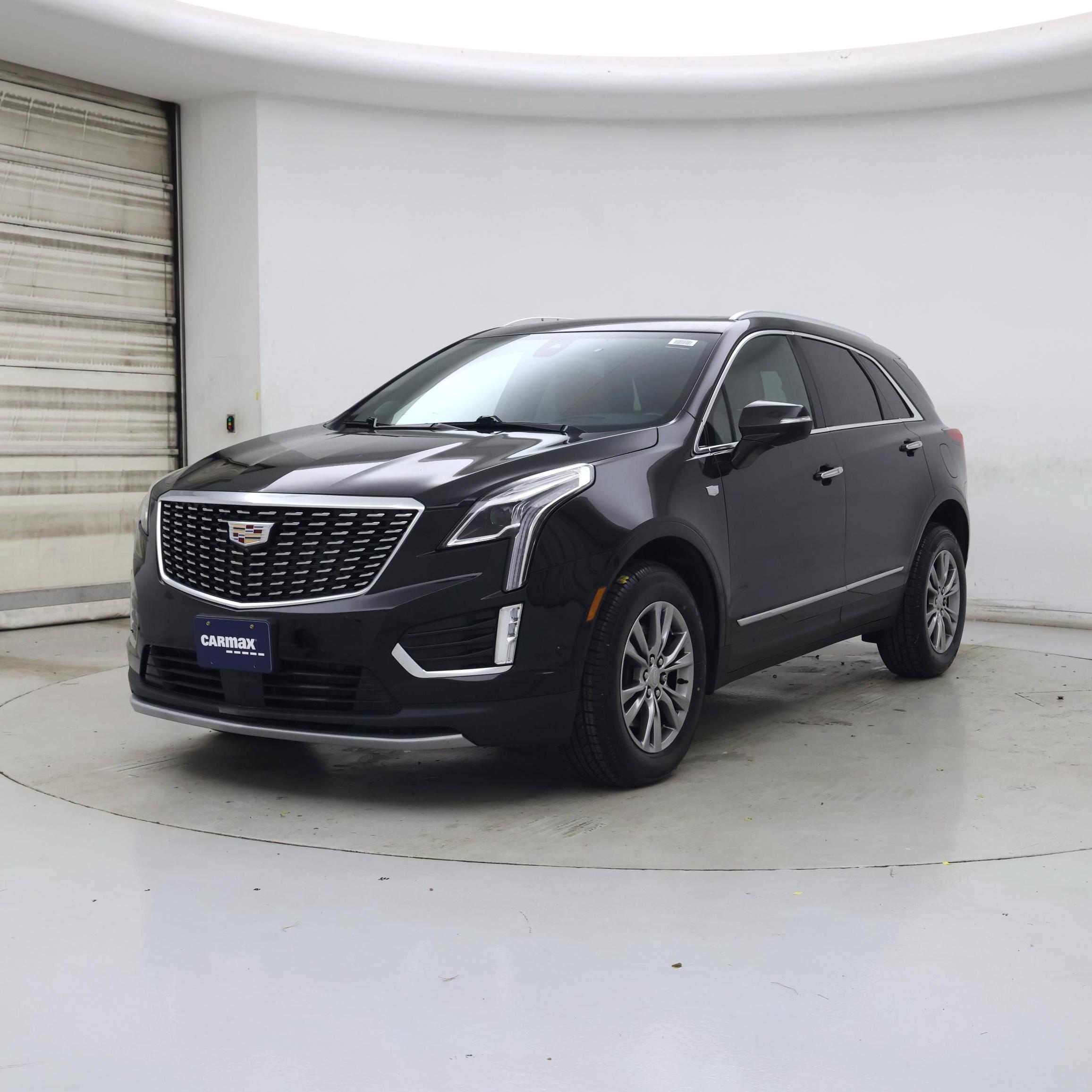 Thumbnail: 2021 Cadillac XT5 - 4