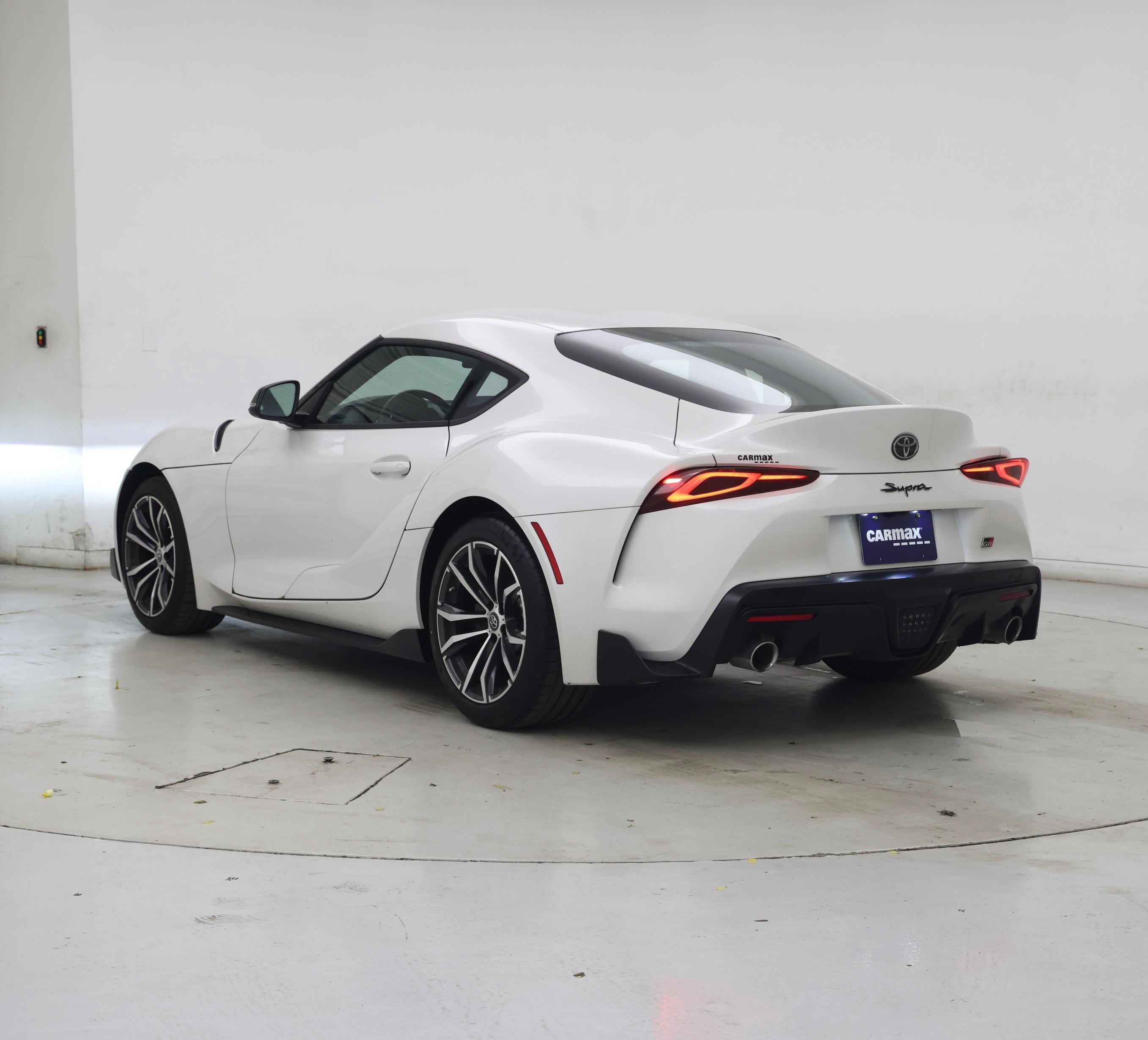 Thumbnail: 2023 Toyota Supra - 2
