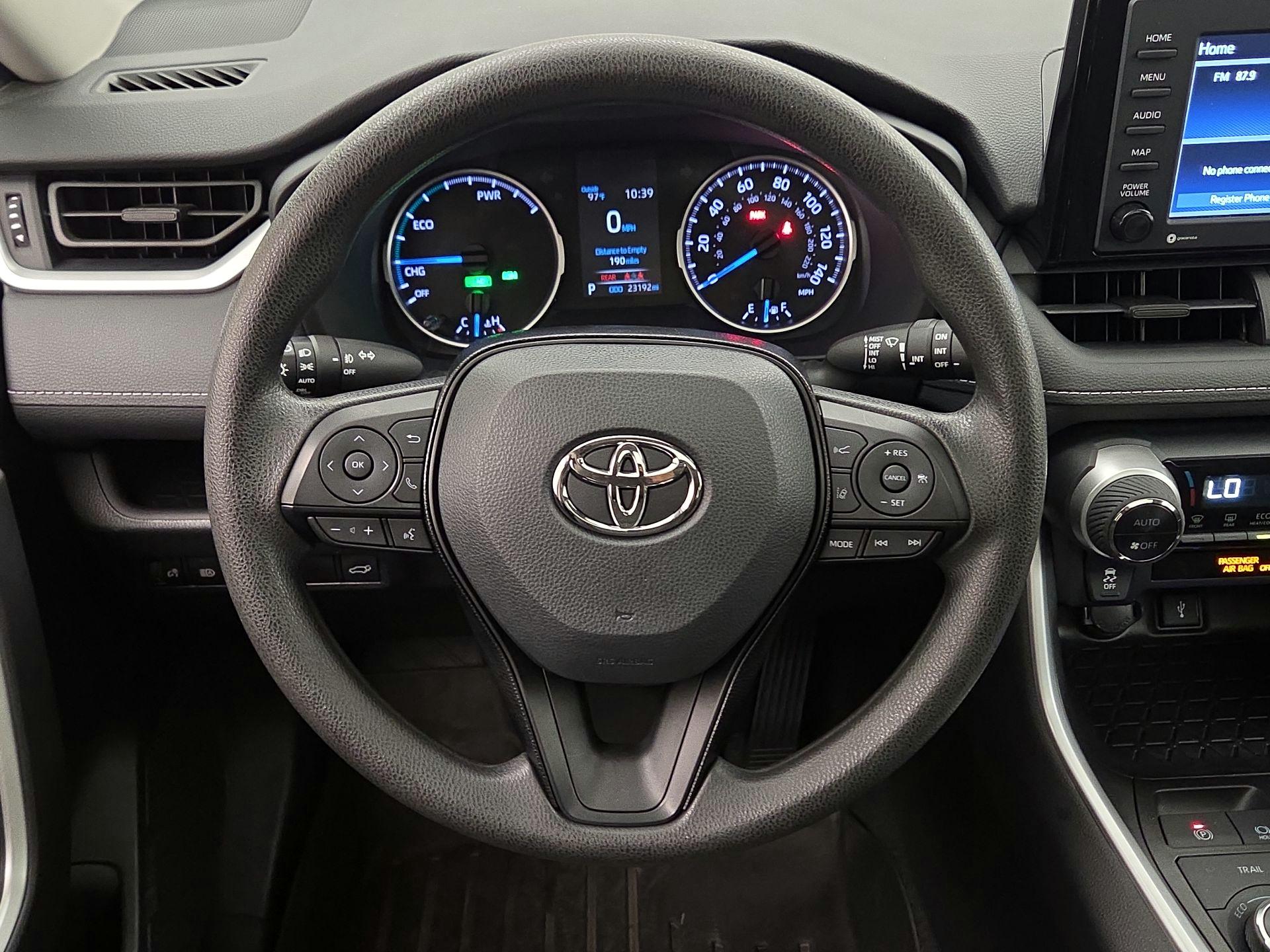 Thumbnail: 2021 Toyota RAV4 - 10