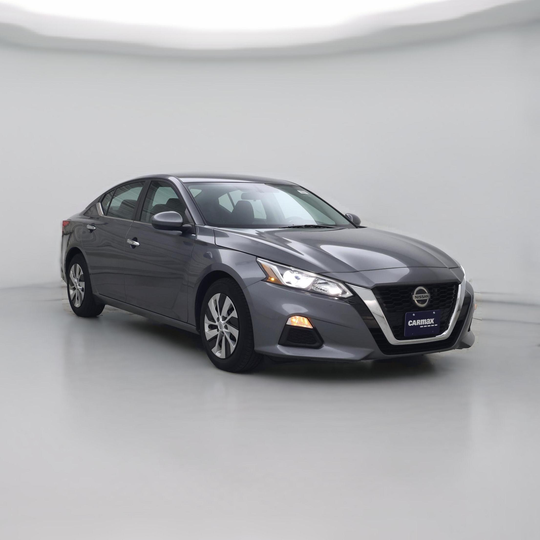 Thumbnail: 2020 Nissan Altima - 1