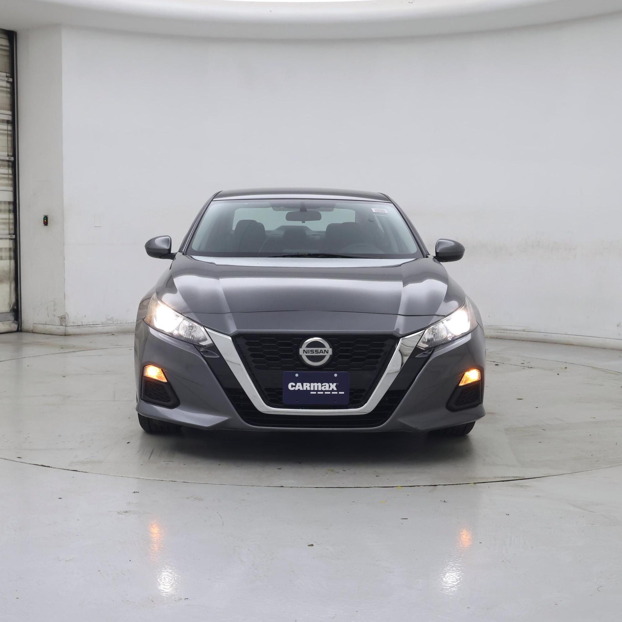 Thumbnail: 2020 Nissan Altima - 5