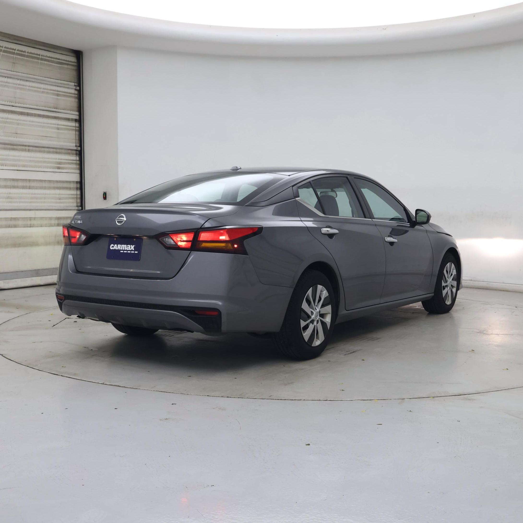 Thumbnail: 2020 Nissan Altima - 8
