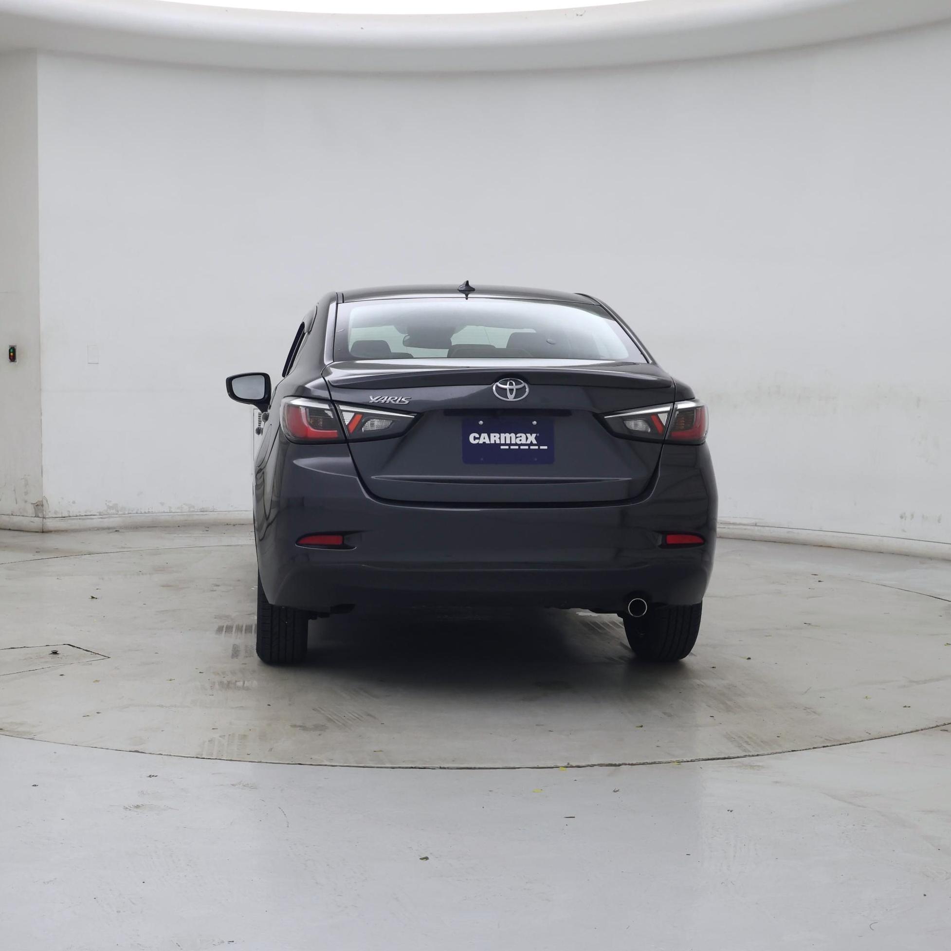 Thumbnail: 2019 Toyota Yaris - 6