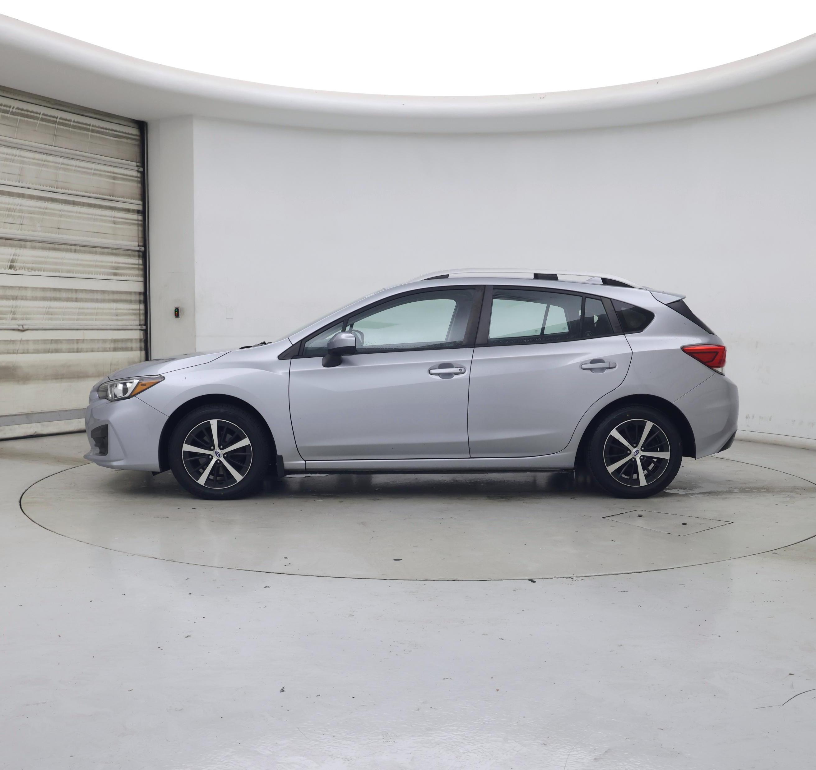 Thumbnail: 2019 Subaru Impreza - 3