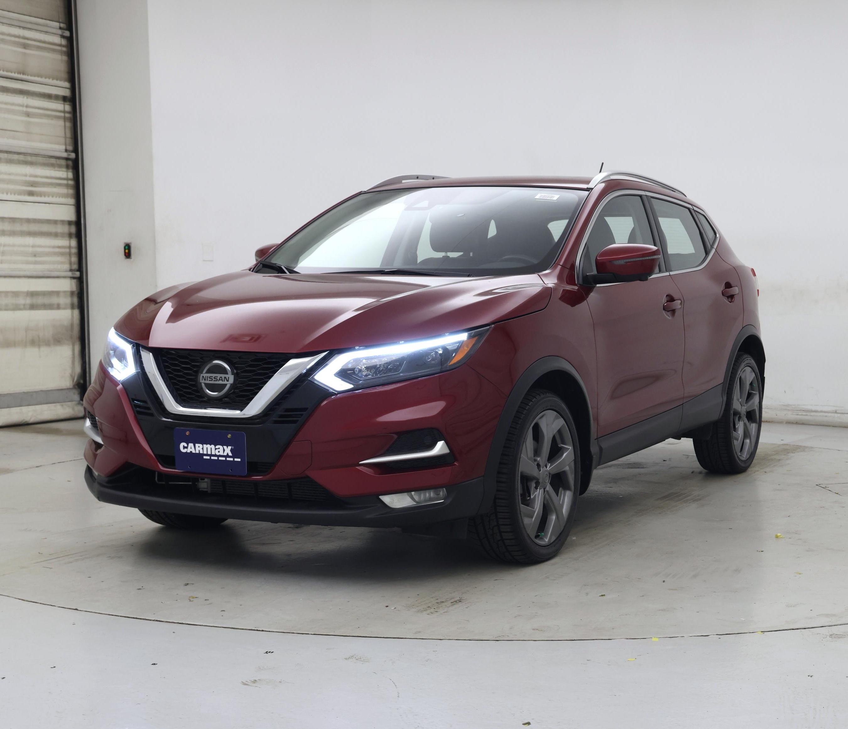 Thumbnail: 2021 Nissan Rogue Sport - 4