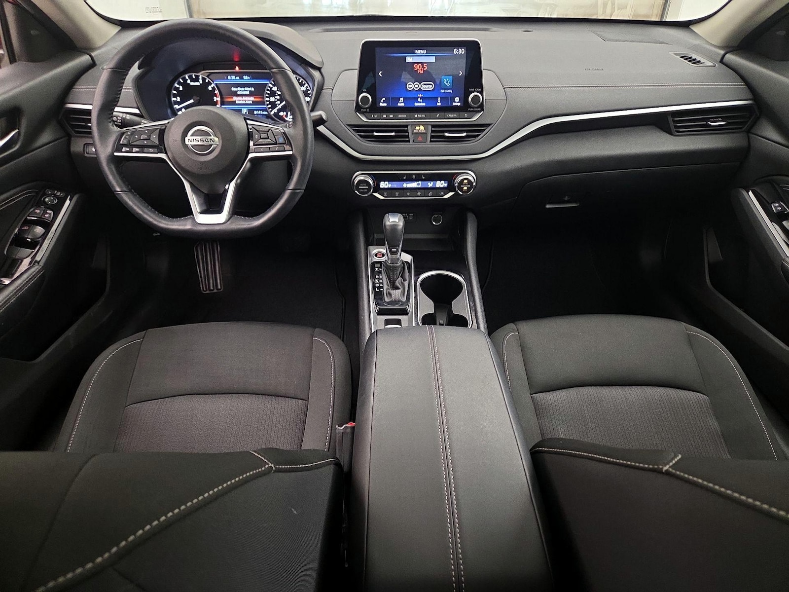 2020 Nissan Altima SV - Photo 10