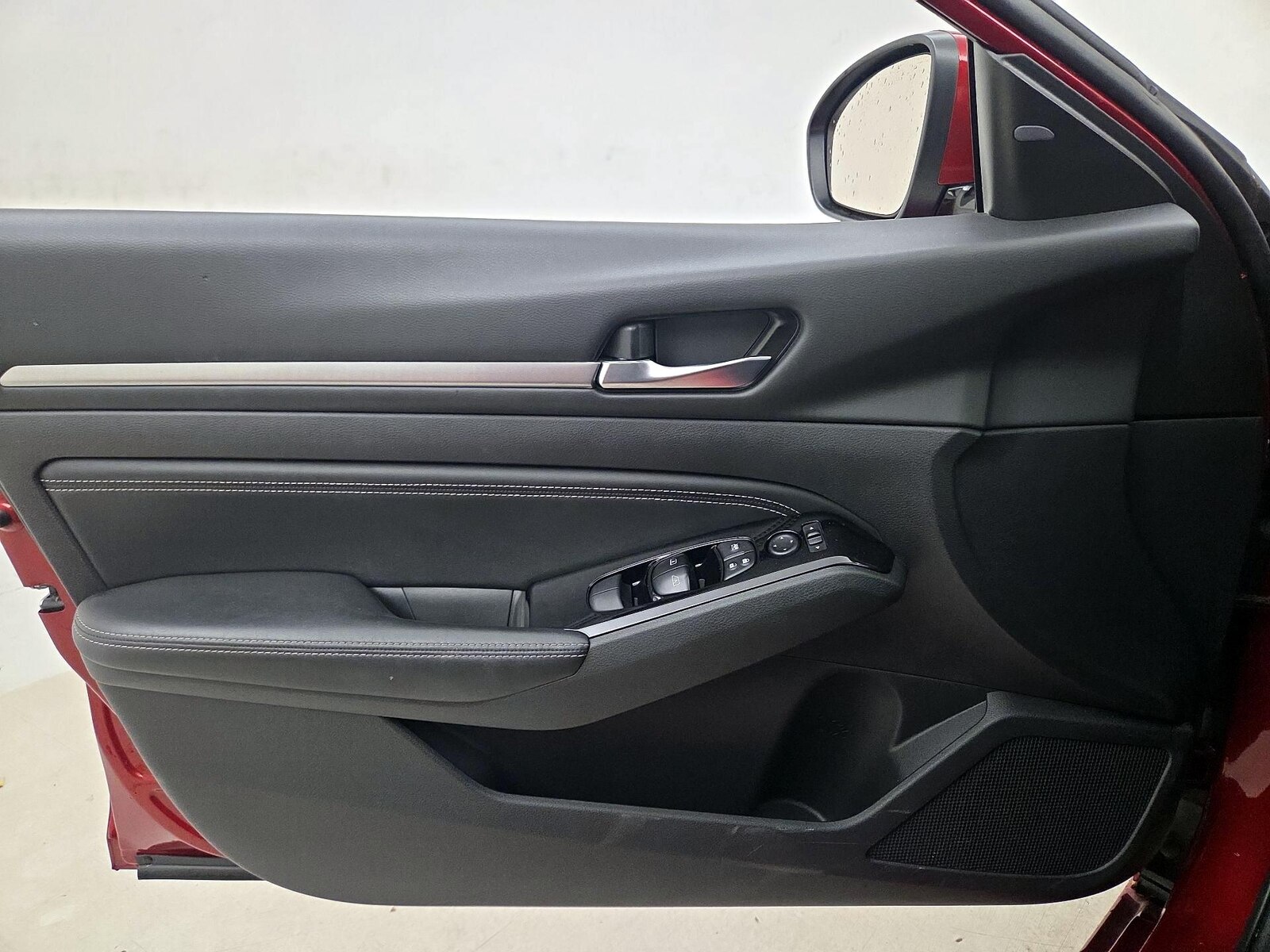 2020 Nissan Altima SV - Photo 13