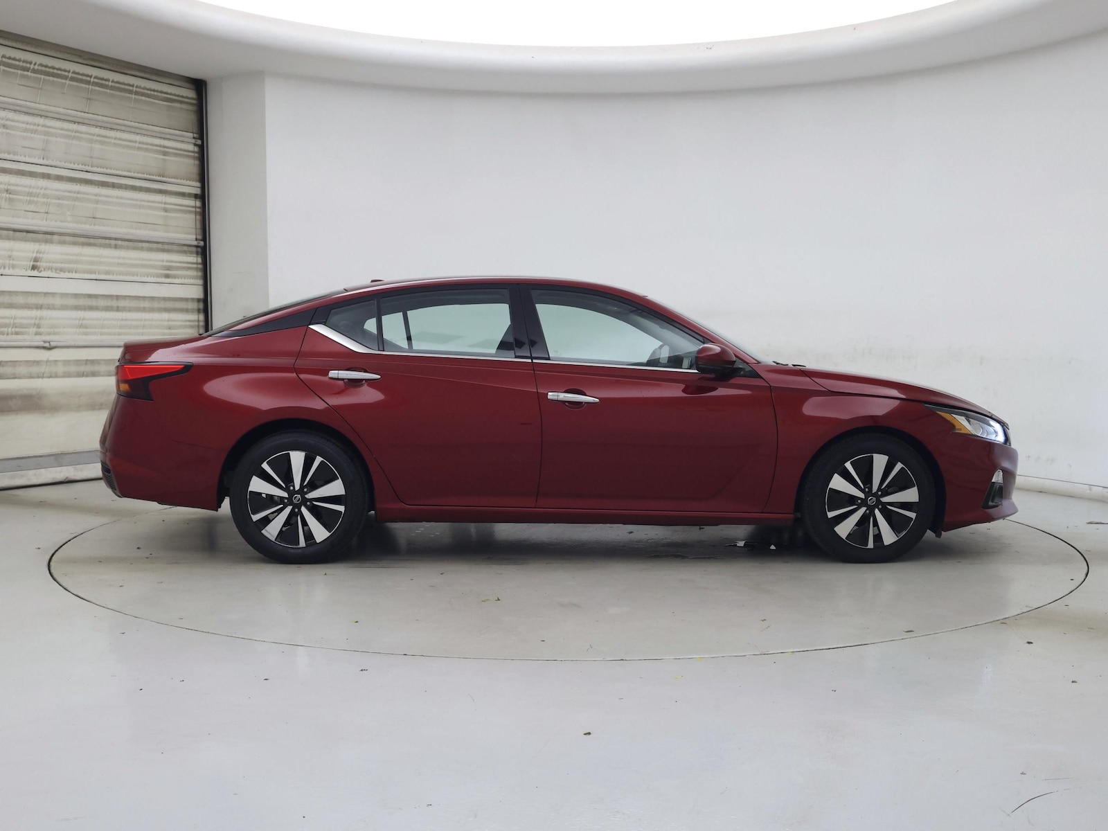 2020 Nissan Altima SV - Photo 8
