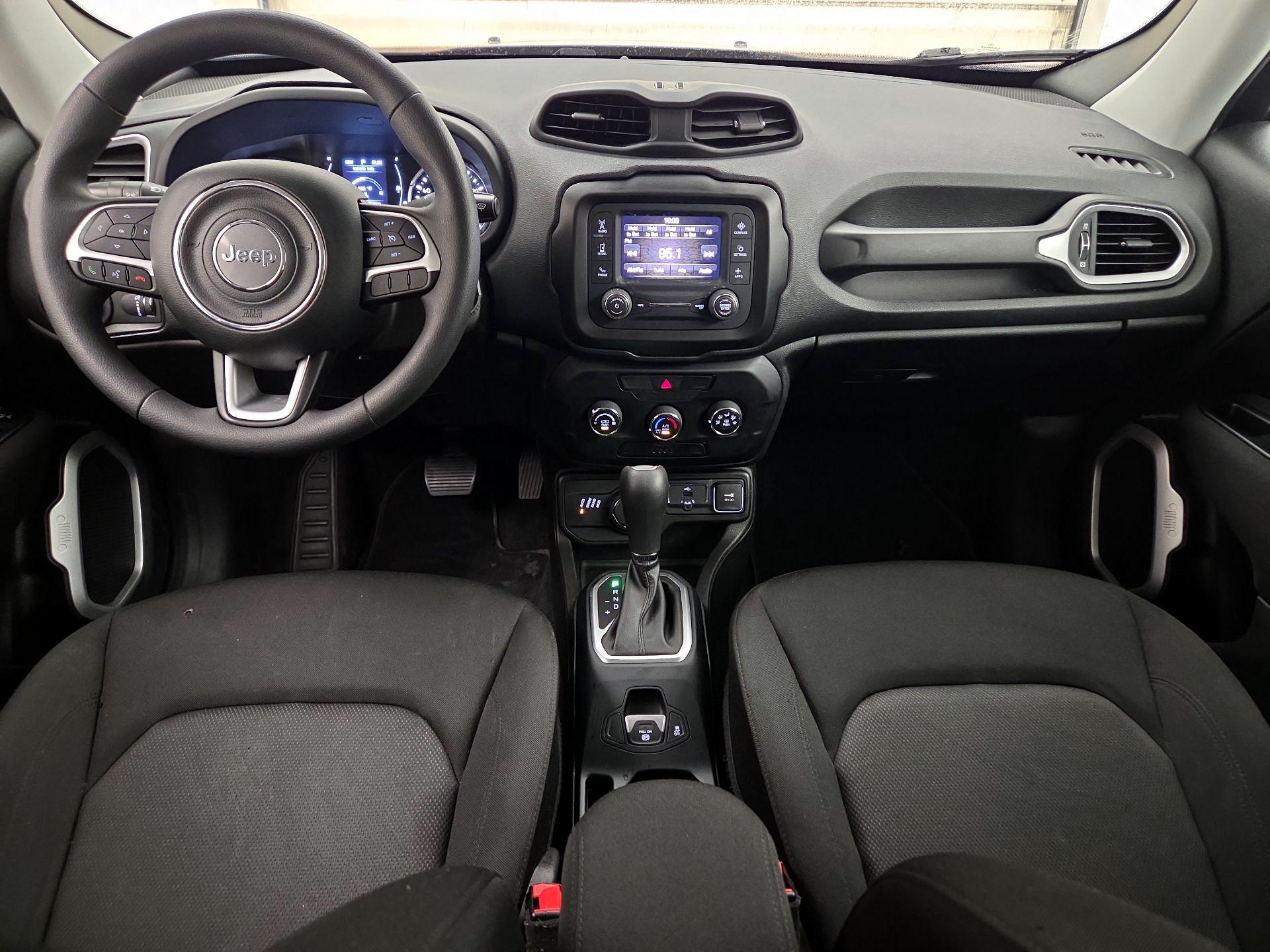 Thumbnail: 2020 Jeep Renegade - 9