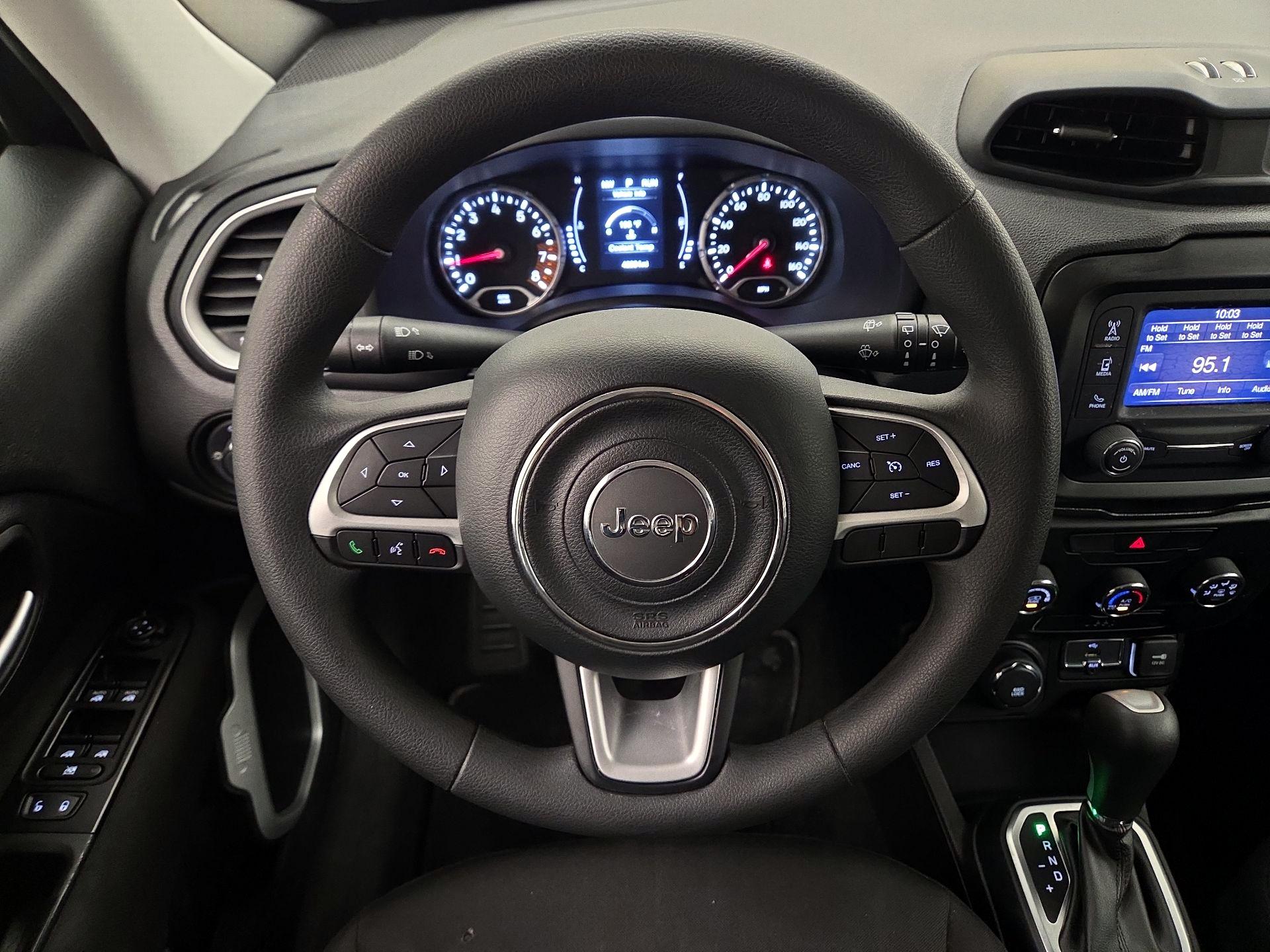 Thumbnail: 2020 Jeep Renegade - 10