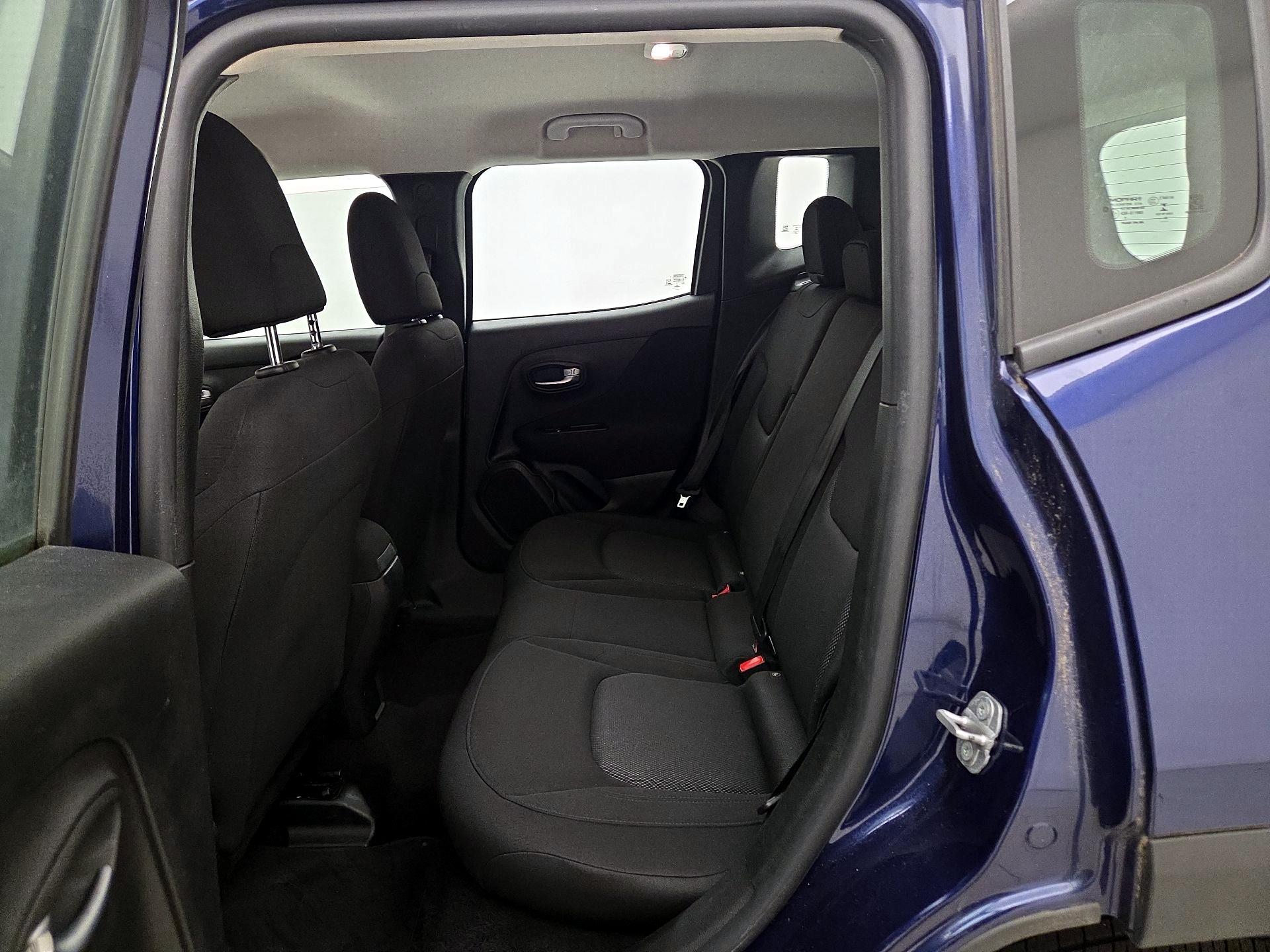 Thumbnail: 2020 Jeep Renegade - 19