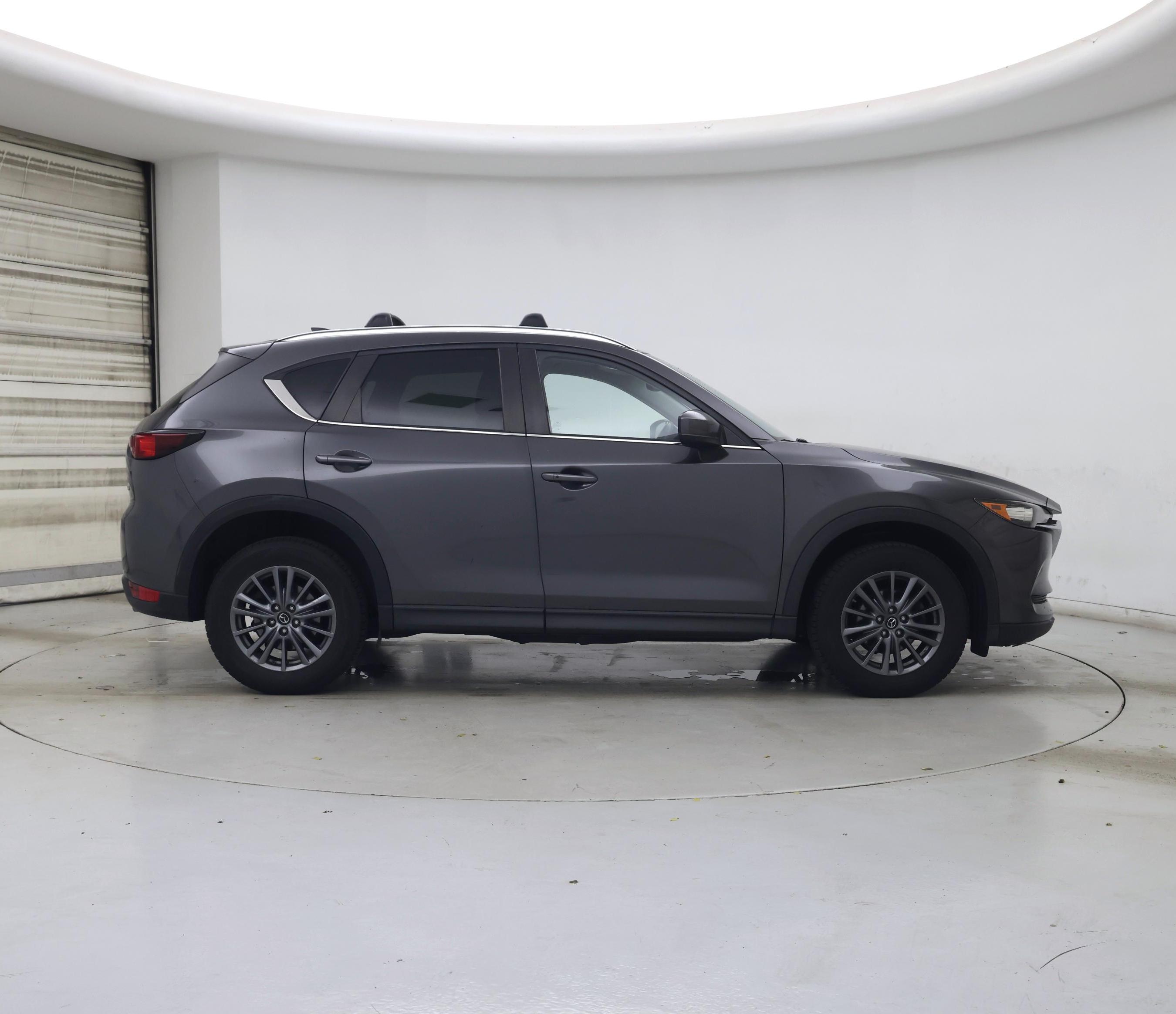 Thumbnail: 2017 Mazda CX-5 - 7
