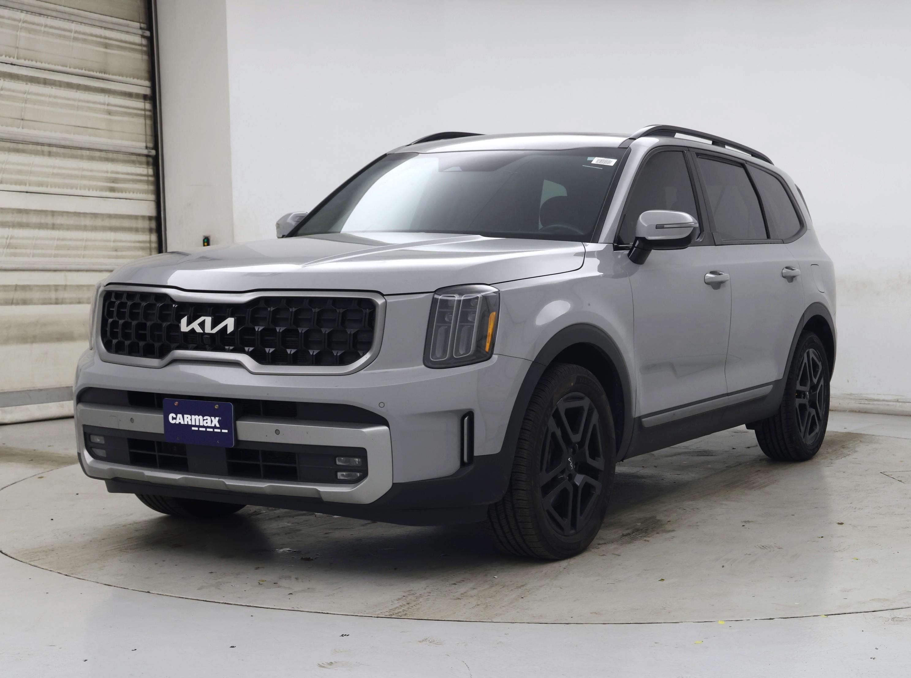 Thumbnail: 2023 Kia Telluride - 4