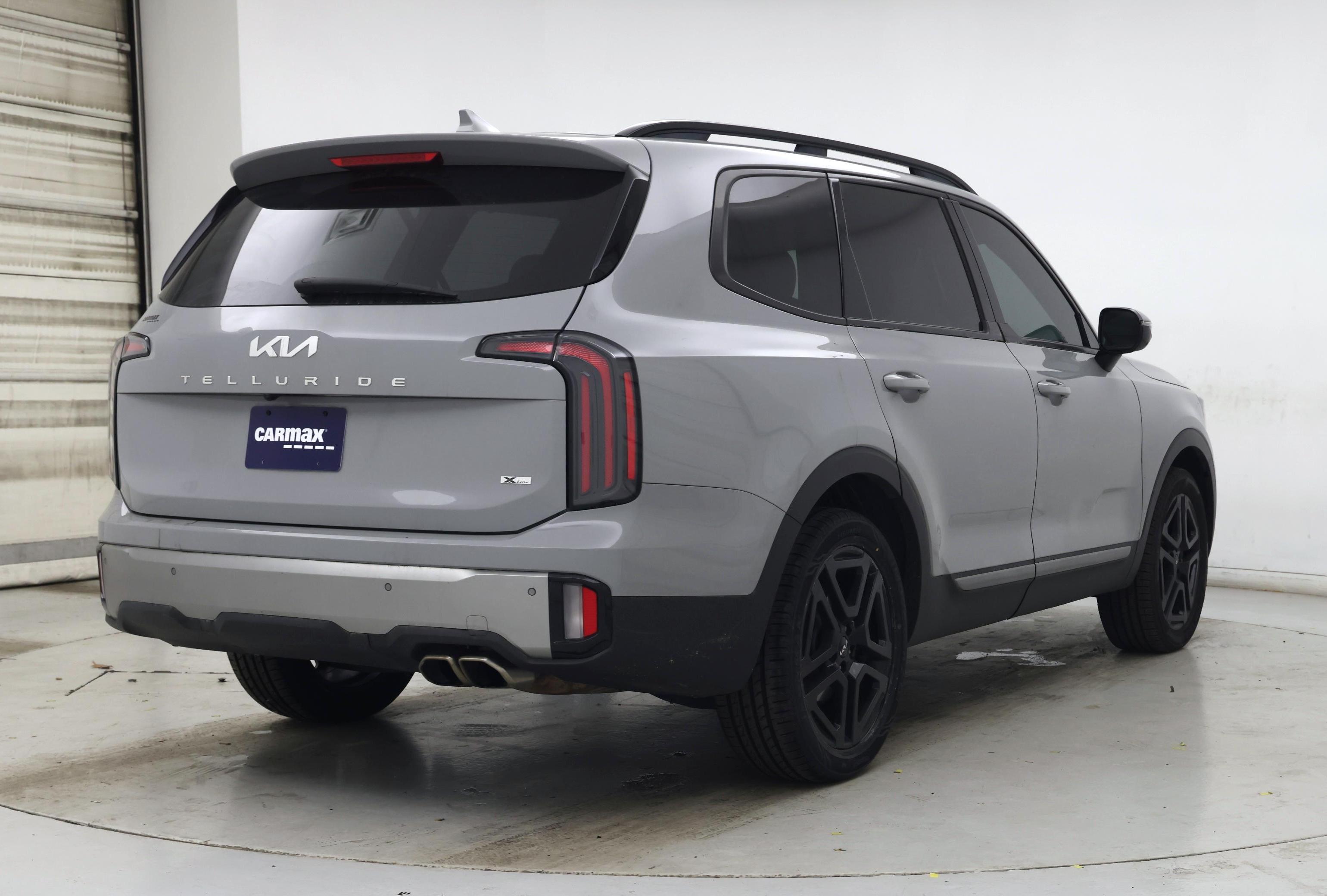Thumbnail: 2023 Kia Telluride - 8